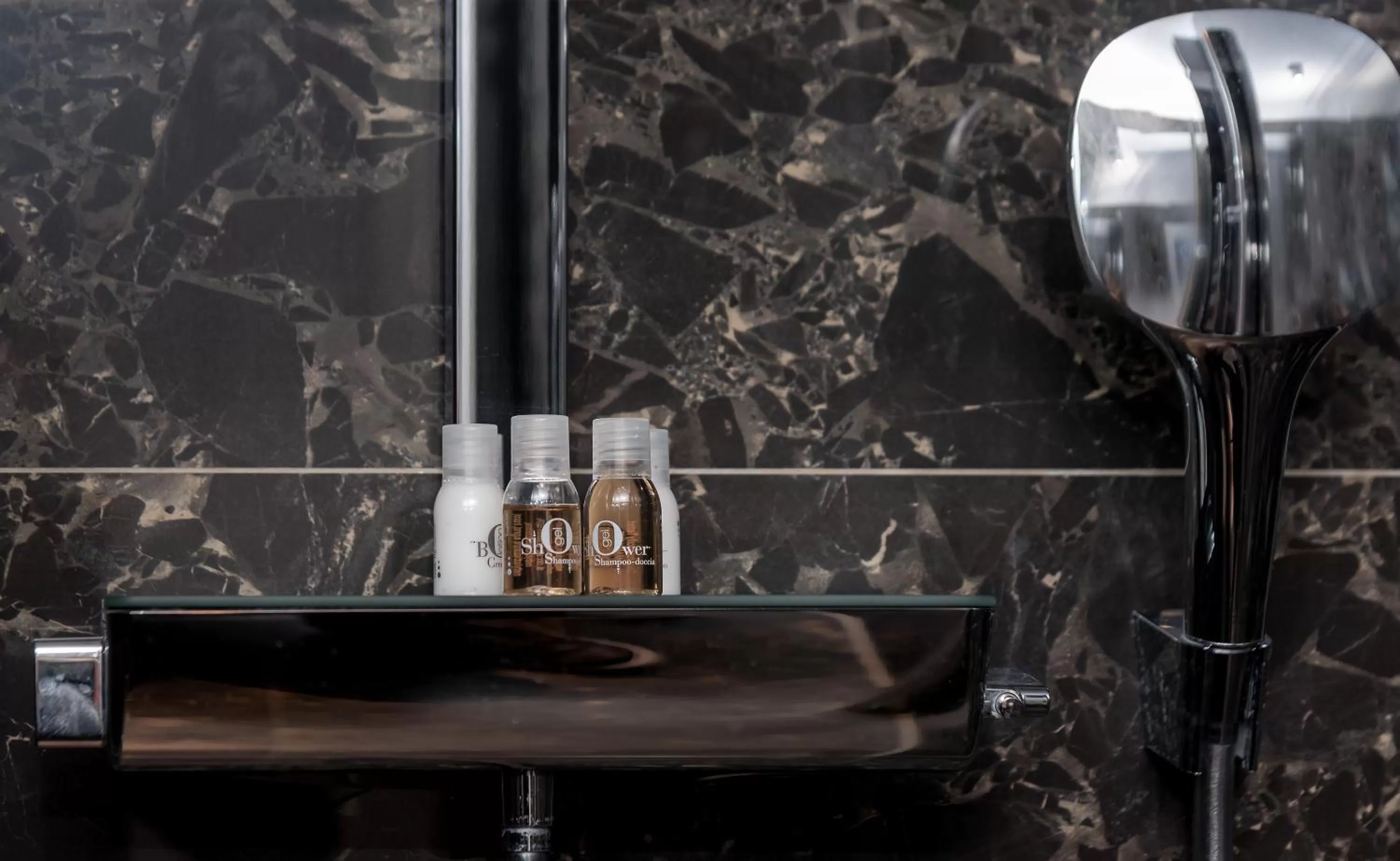 Toilet in Heritage Hotel 19