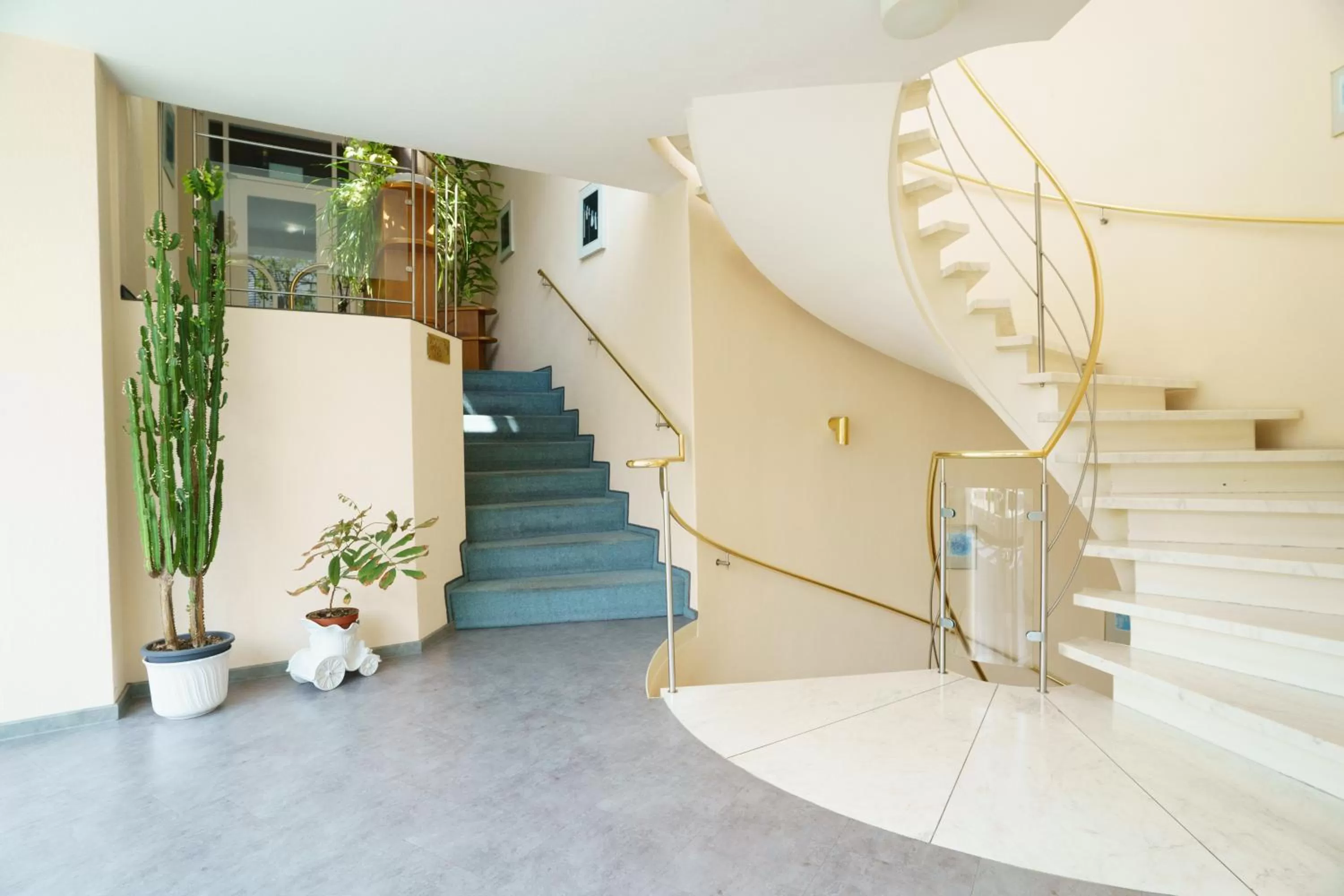 Lobby/Reception in Hotel Sonne