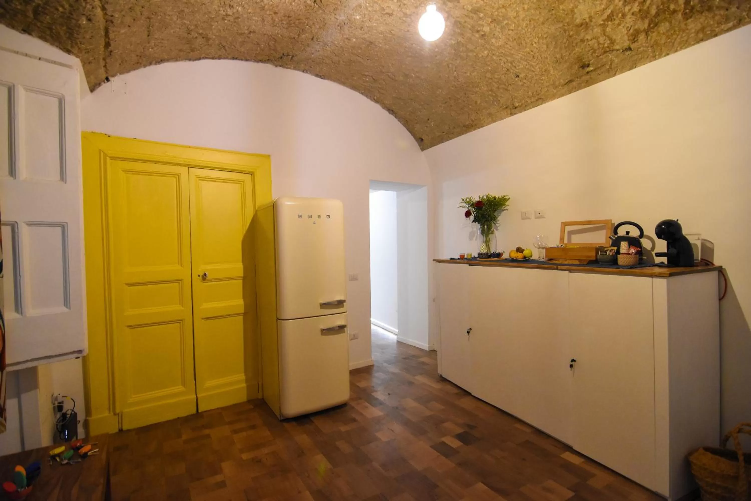 Coffee/tea facilities, Kitchen/Kitchenette in La Dimora di Artemide B&B