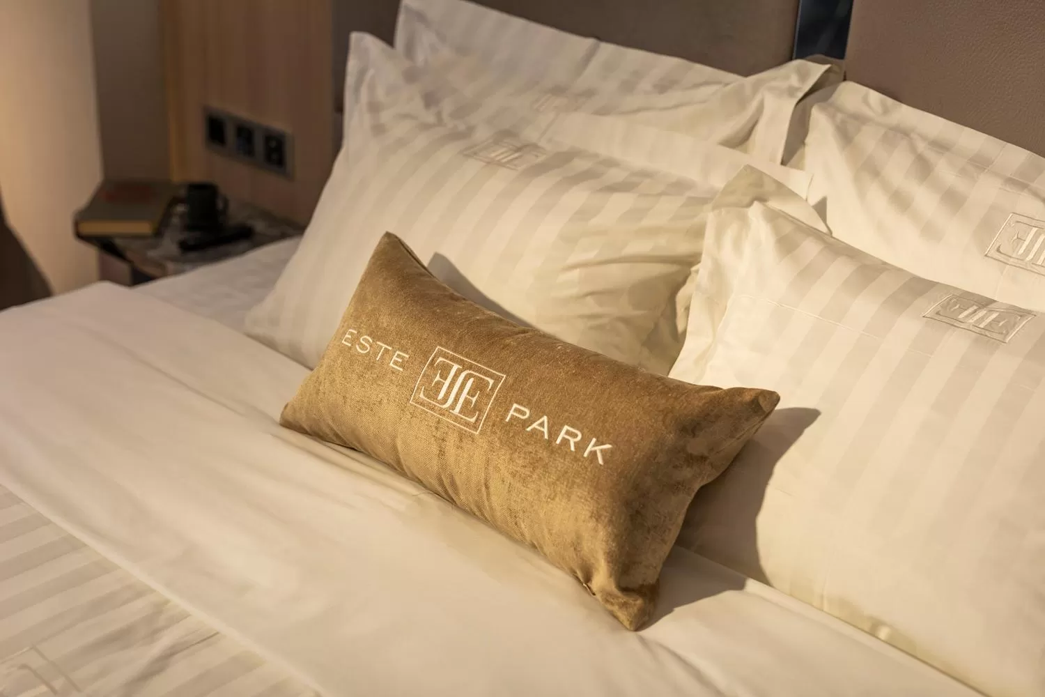 Bedroom, Bed in -- ESTE PARK HOTEL -- part of Urban Chic Luxury Design Hotels - Parking & Compliments - next to Shopping & Dining Mall Plovdiv