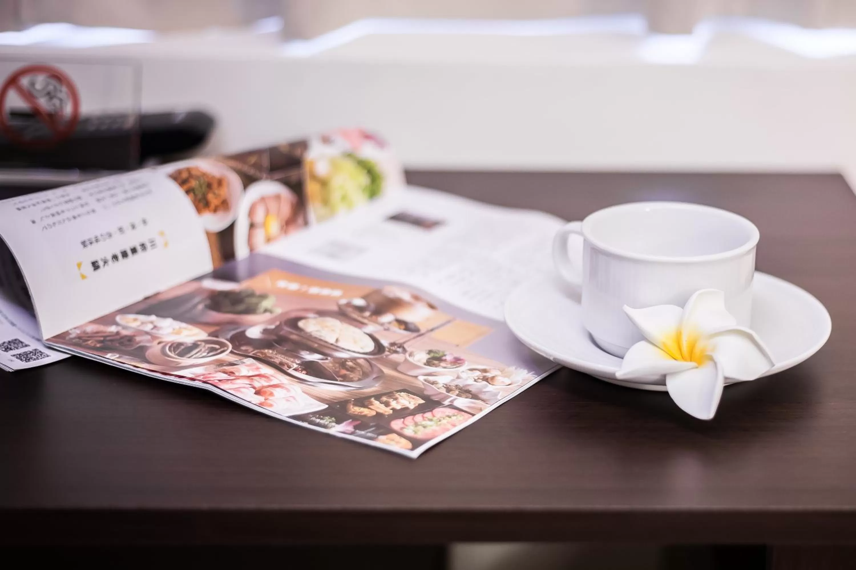 Bedroom in Green World Linsen