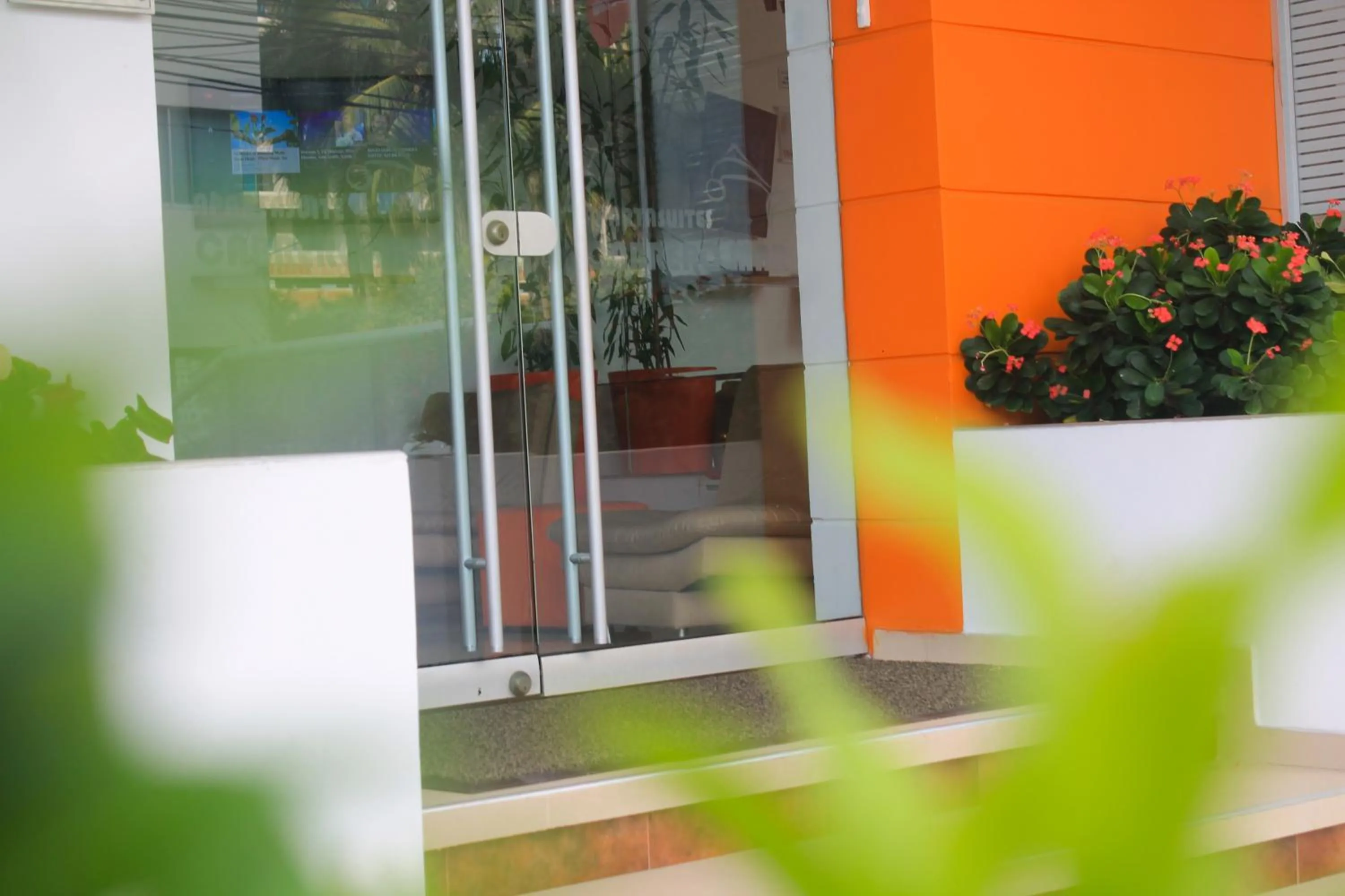 Facade/entrance in Hotel Cabreromar