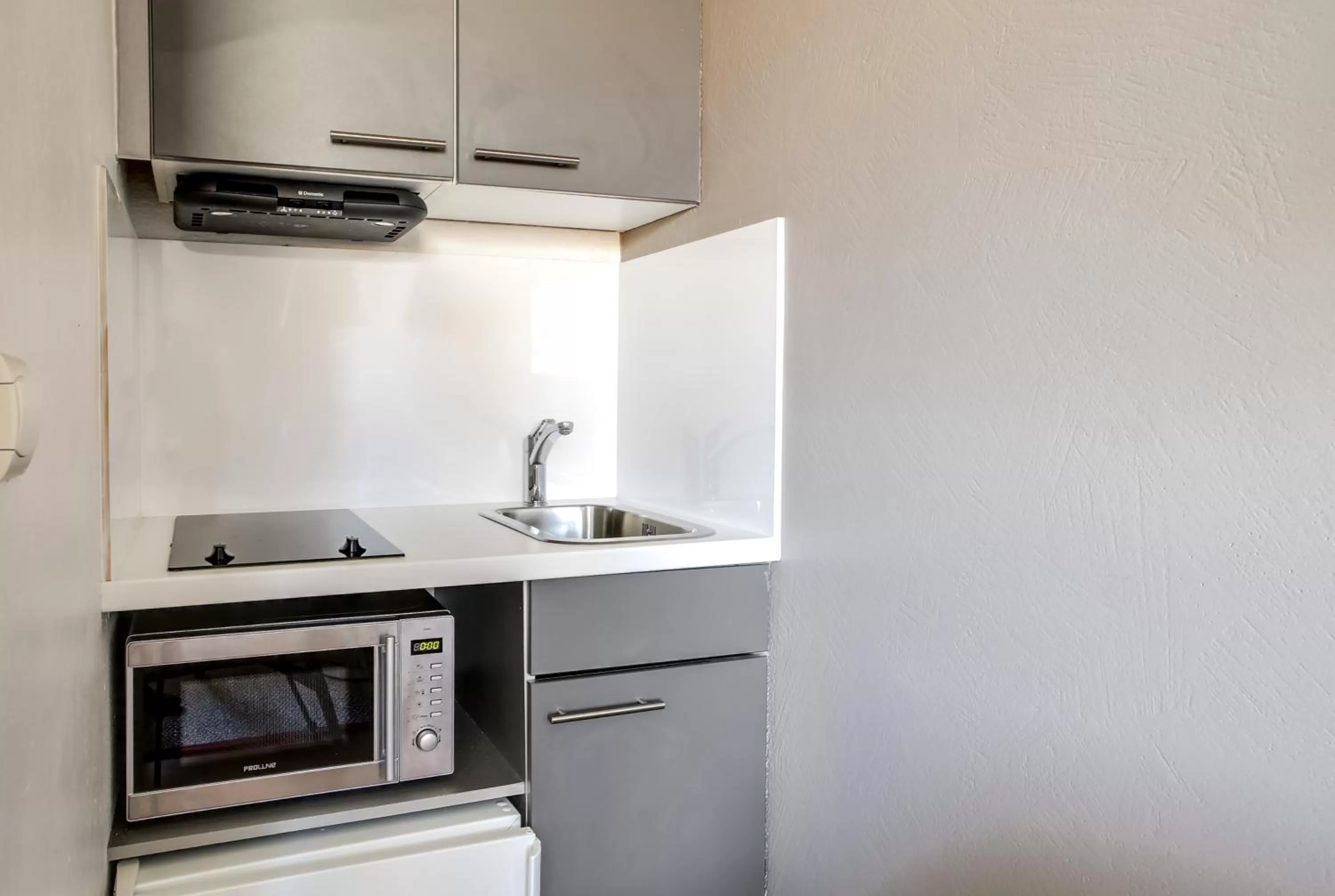 Kitchen or kitchenette in Victoria Garden Bordeaux Centre