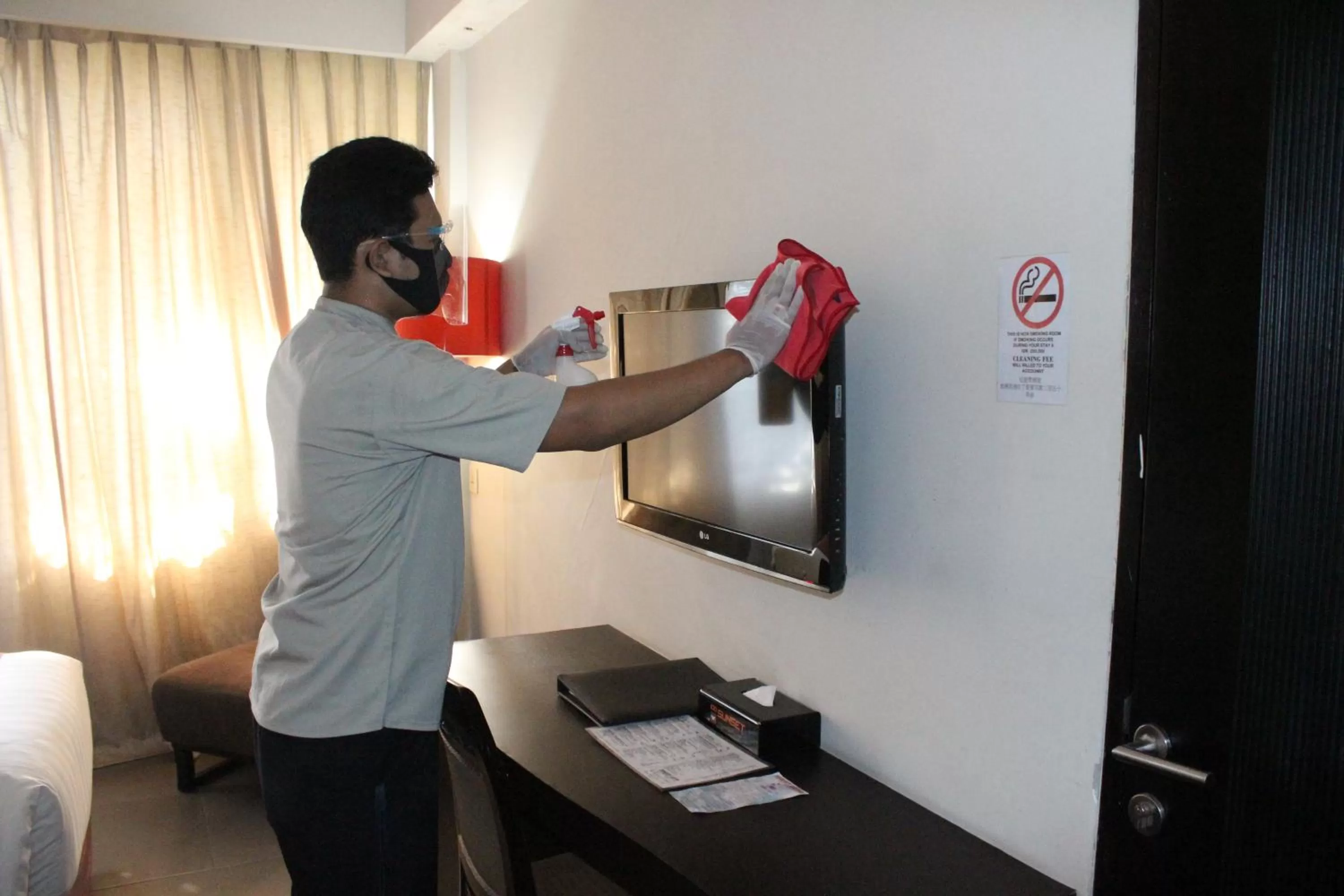 Bedroom in 100 Sunset Kuta Hotel & Ballroom