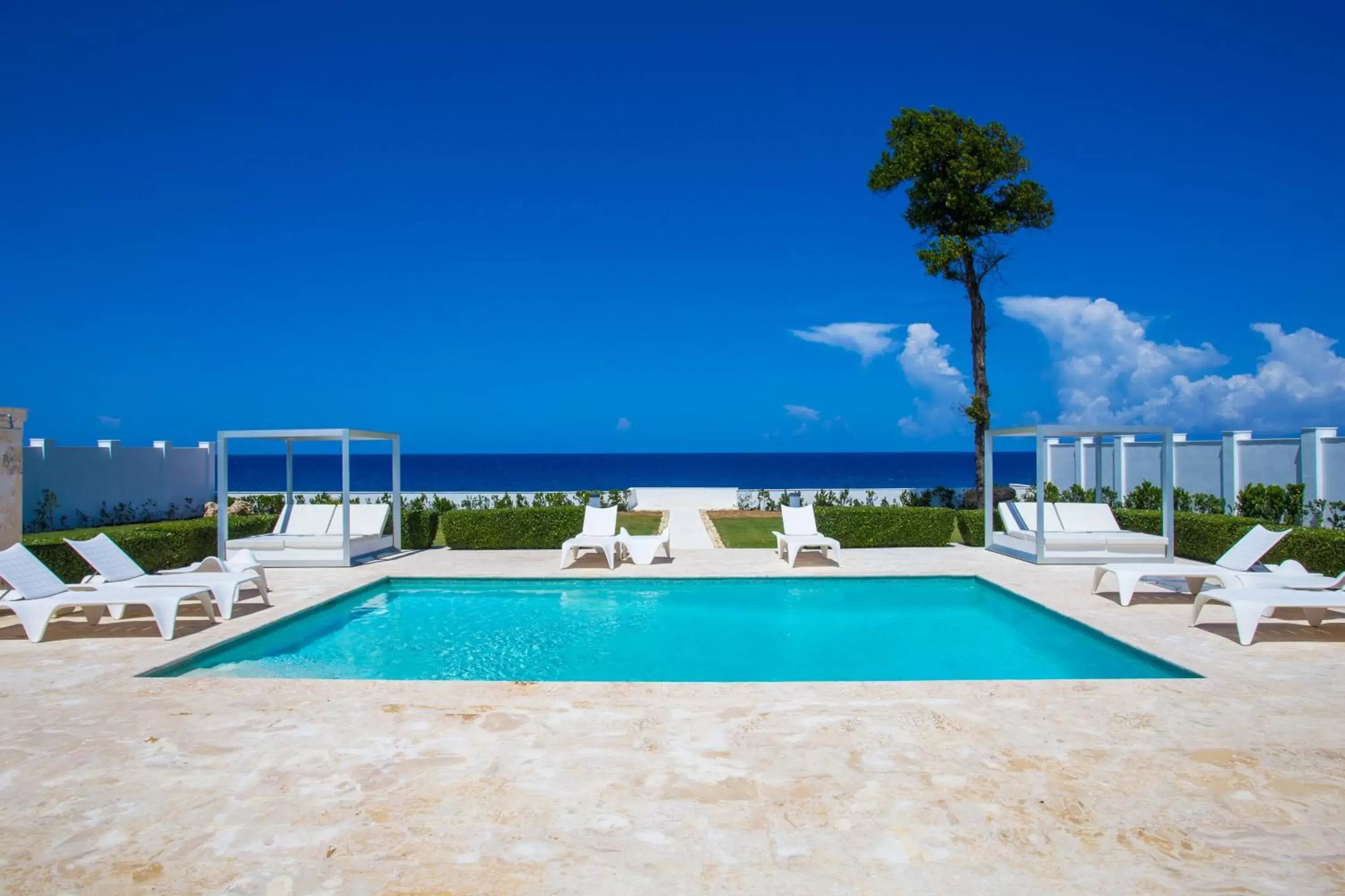 Four-Bedroom Villa Beach Front in Ocean Village Deluxe Resort & Spa Four-Bedroom Villa Beach Front in Ocean Village Deluxe Resort & Spa