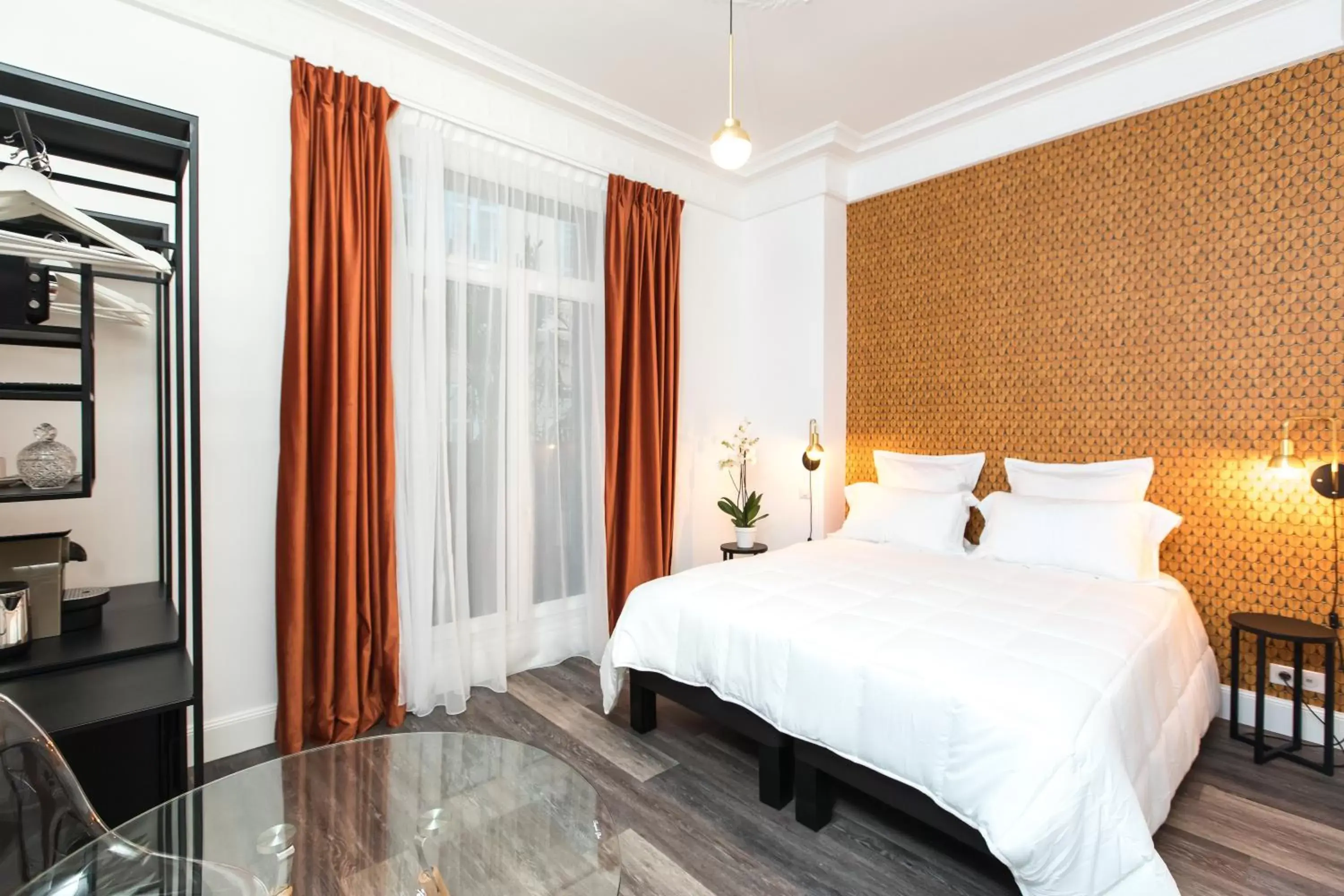 Large Double Room in Arome Hôtel Large Double Room in Arome Hôtel