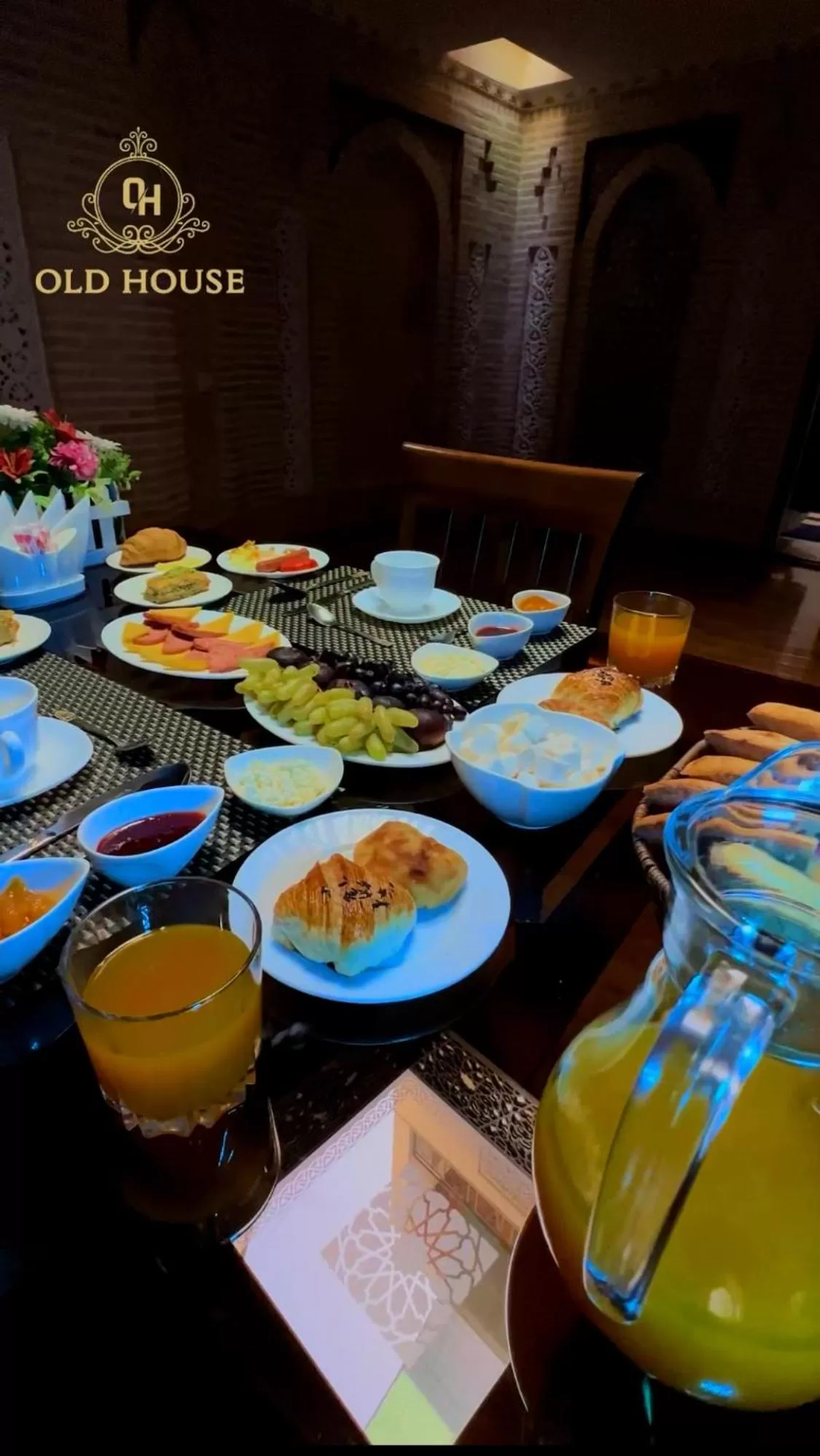 Food and drinks in Old House Hotel