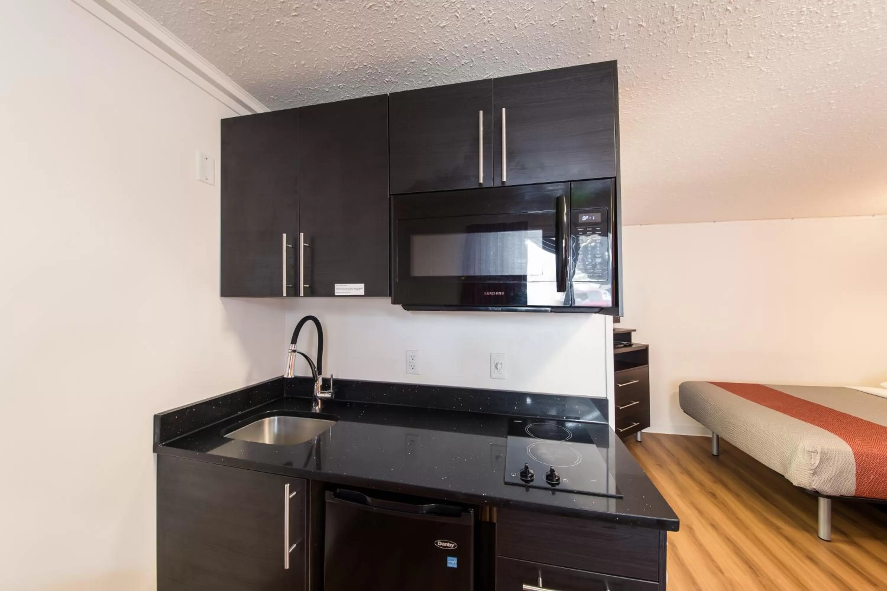 Kitchen or kitchenette in Motel 6-Cranbrook, BC