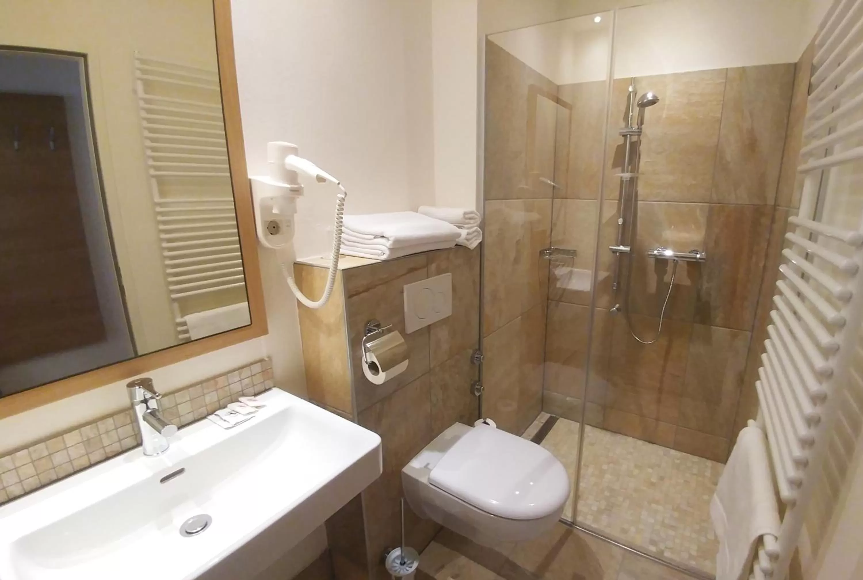 Decorative detail, Bathroom in Weinhotel Rieder