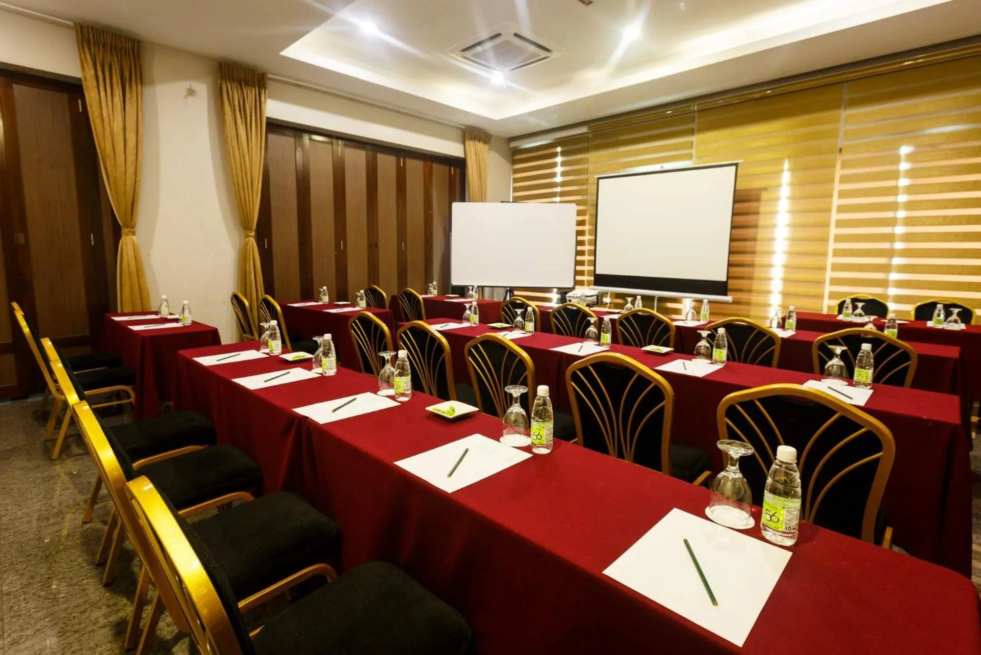 Meeting/conference room in 56 Hotel