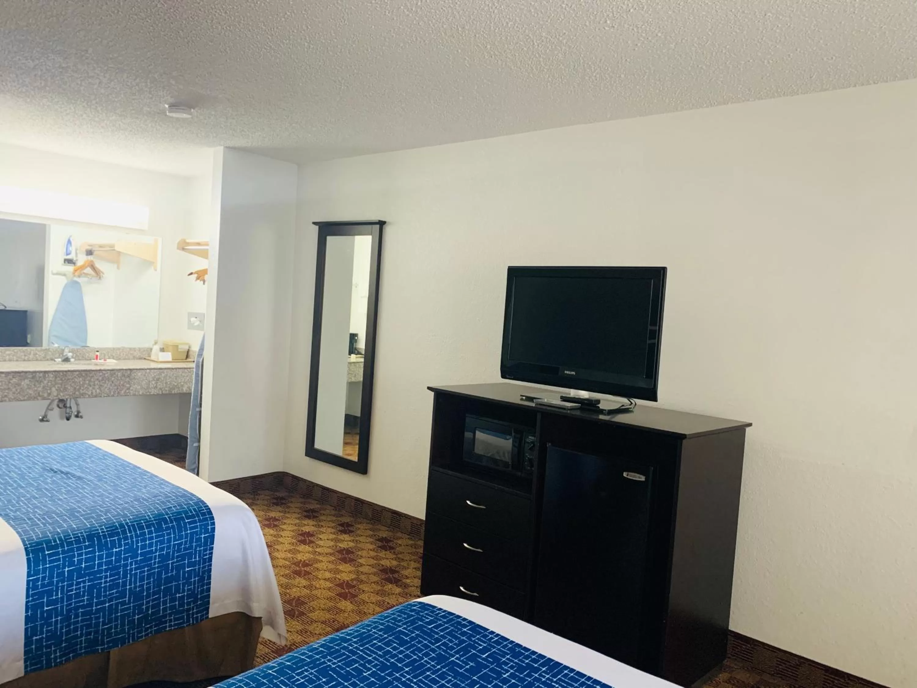 TV and multimedia, Bed in Travelodge by Wyndham Killeen/Fort Hood