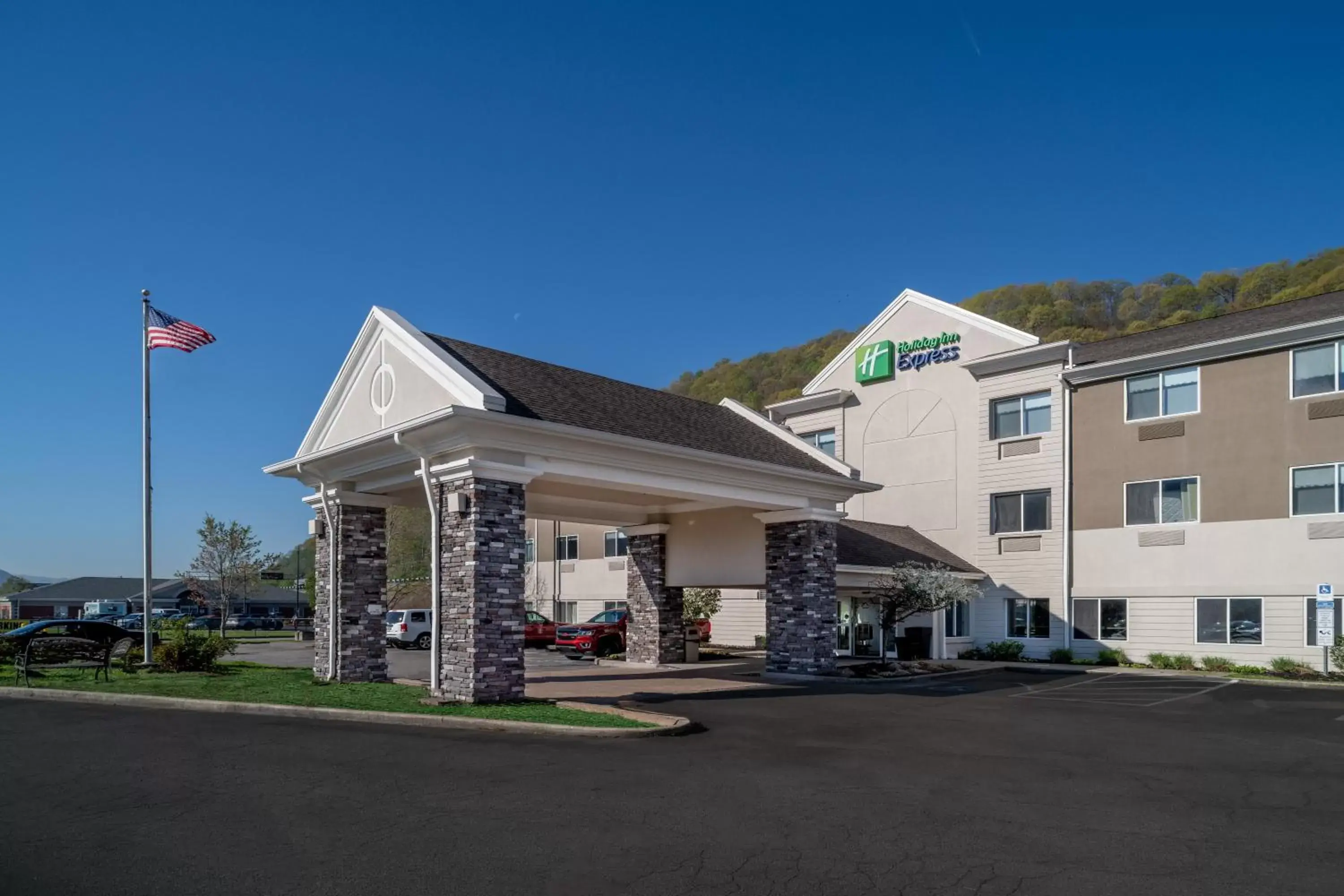 Holiday Inn Express - Charleston/Kanawha City by IHG Holiday Inn Express - Charleston/Kanawha City by IHG