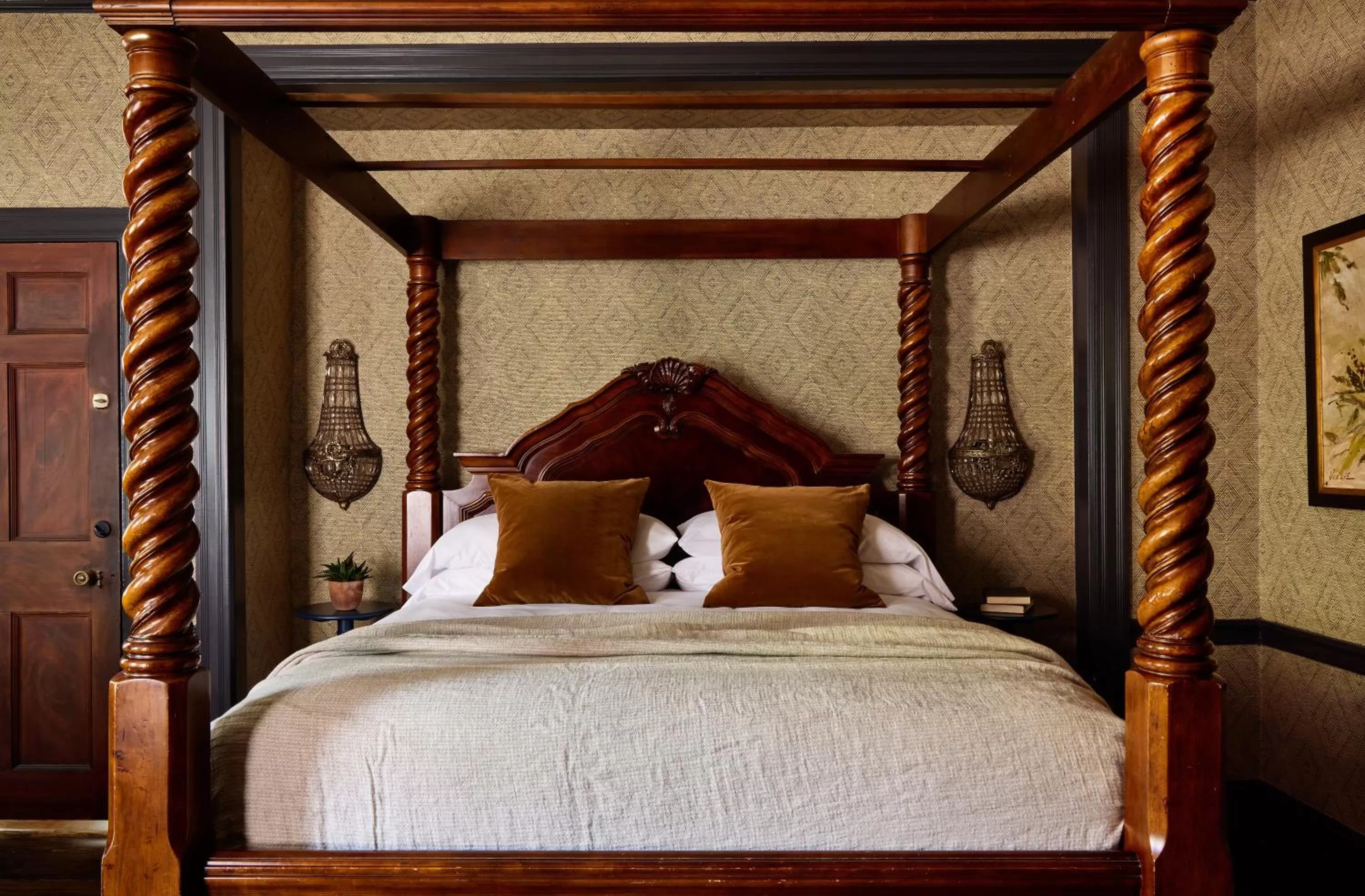 Photo of the whole room, Bed in Kennebunkport Captains Collection