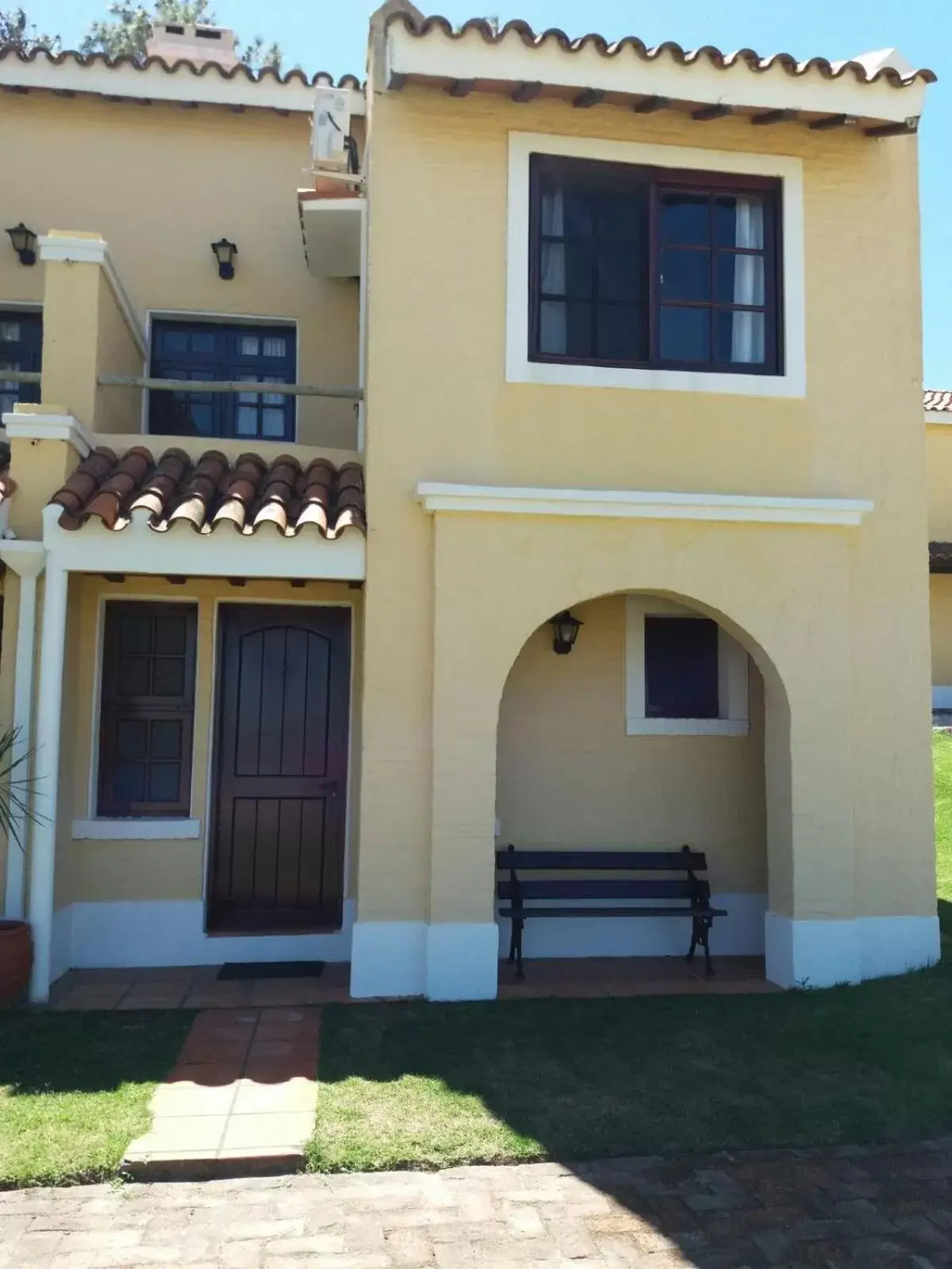 Two-Bedroom Apartment in Pino Dorado Two-Bedroom Apartment in Pino Dorado