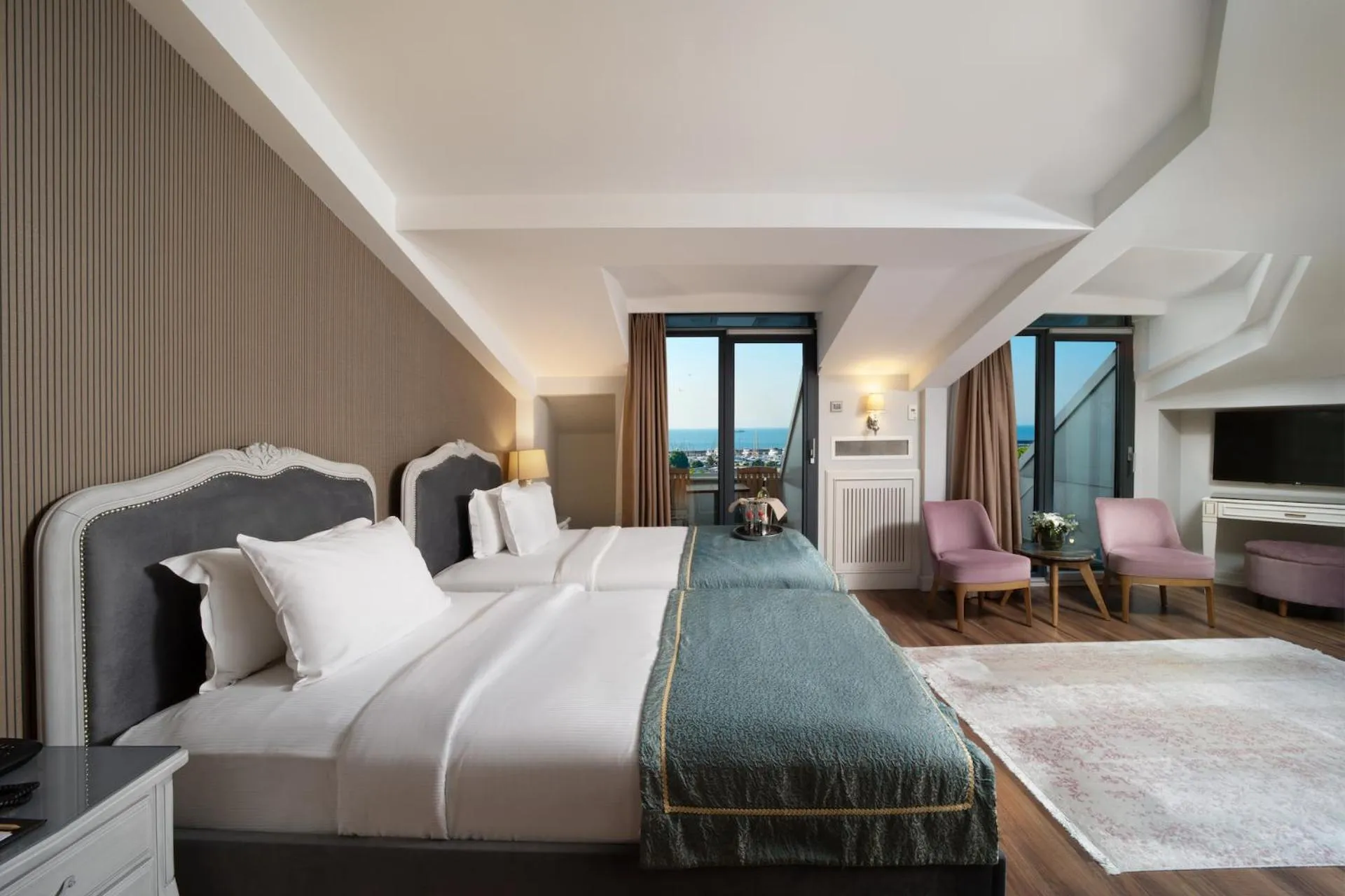 Bedroom, Bed in The Time Hotel Marina