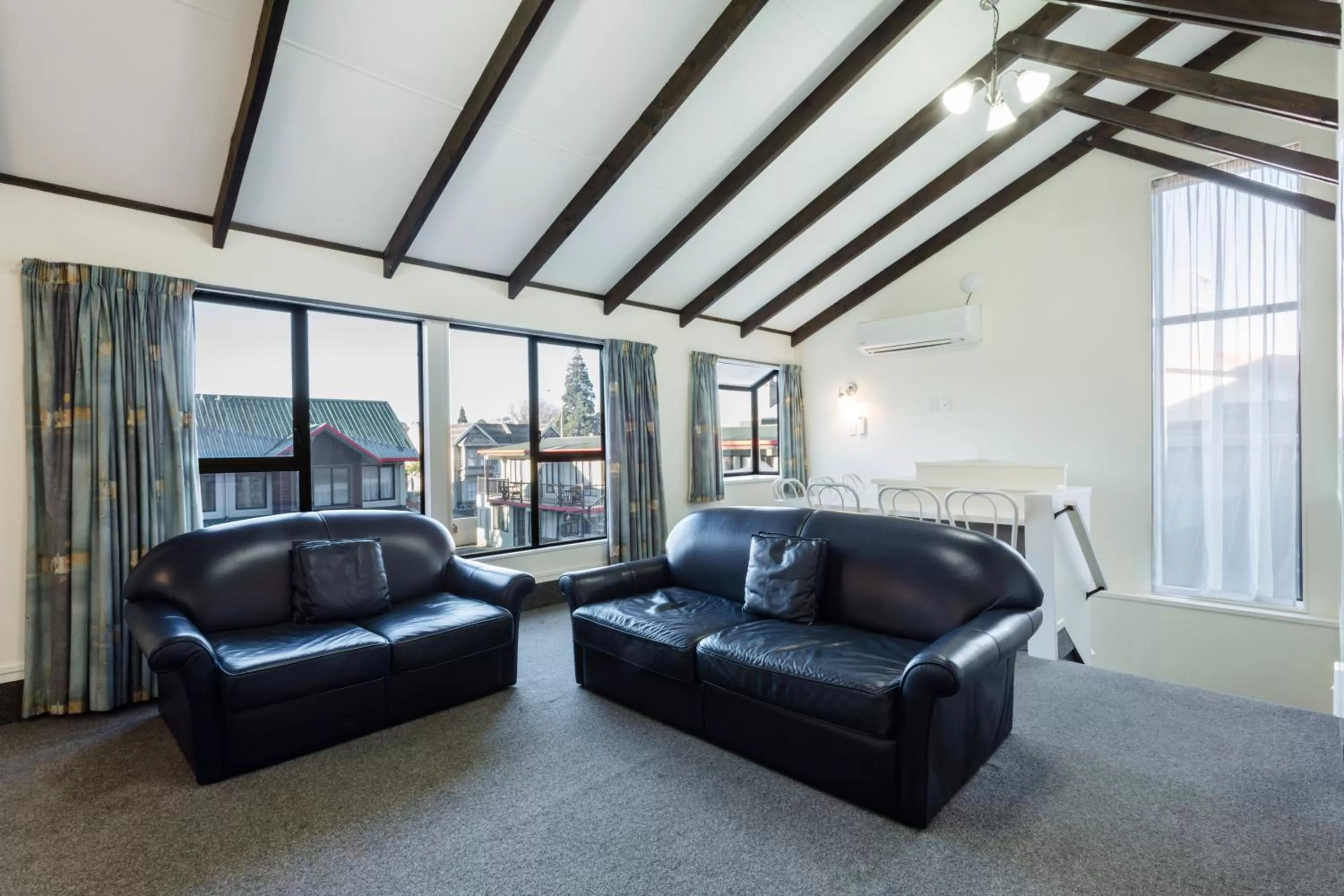 Living room in 755 Regal Court Motel