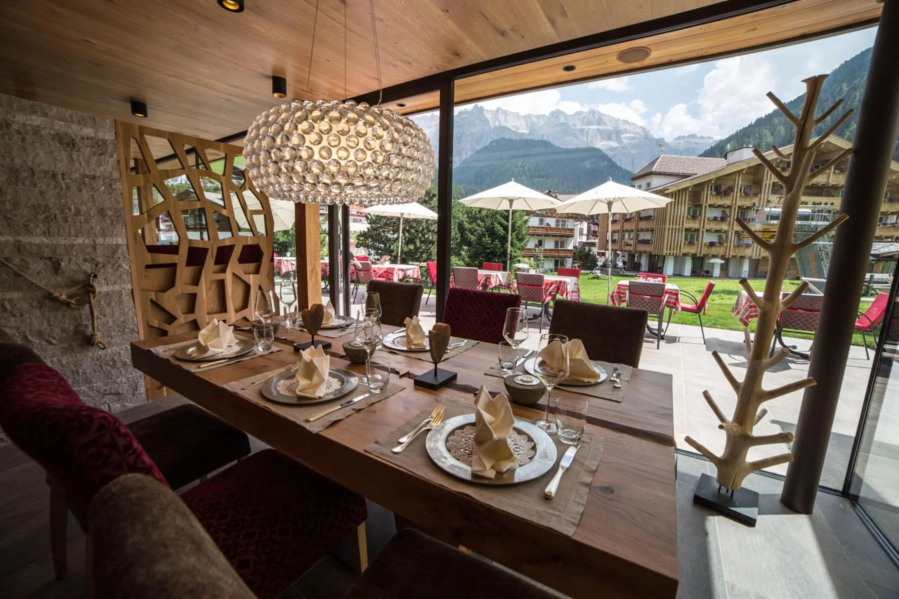 Restaurant/places to eat in Freina Mountain Lifestyle Hotel