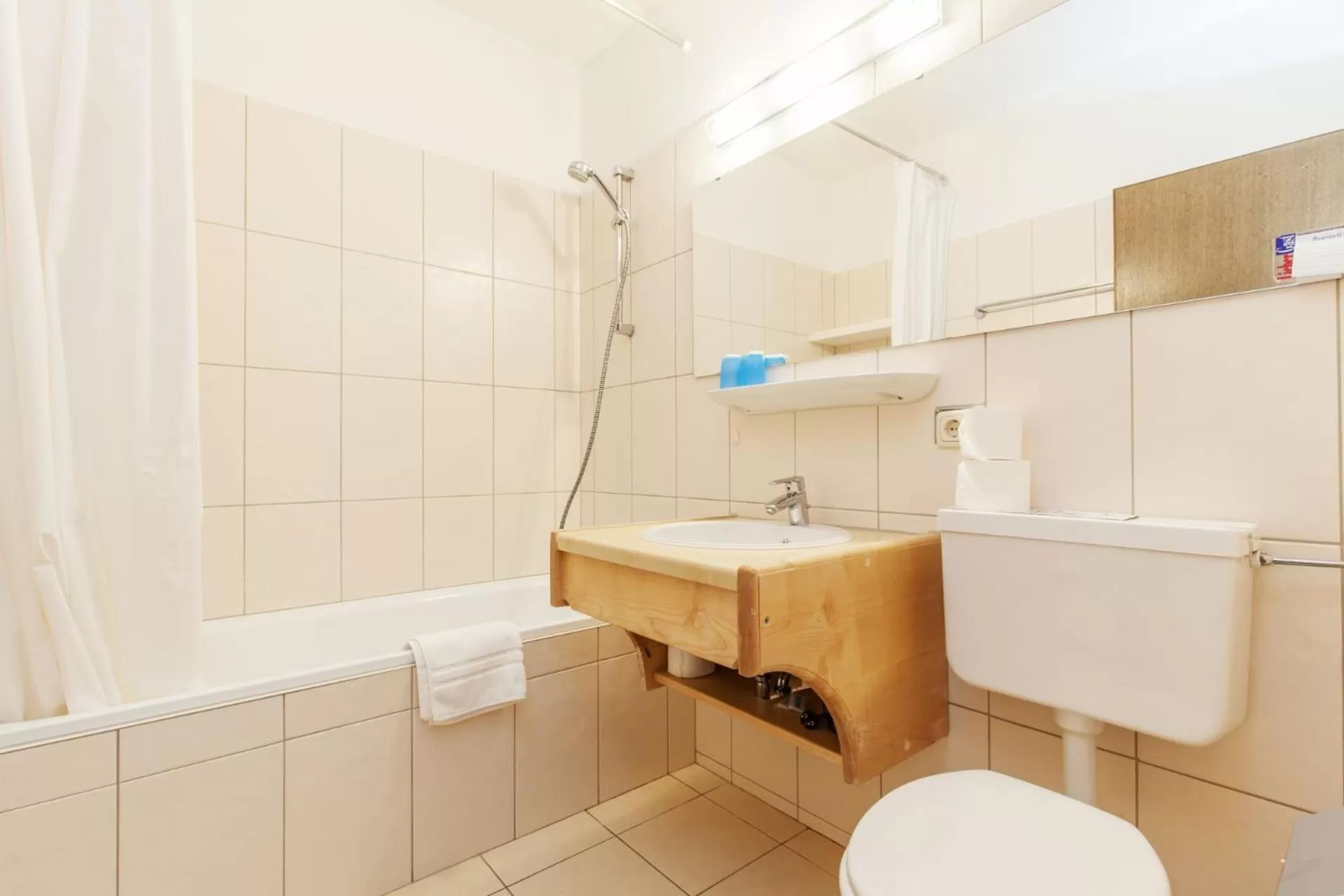 Bathroom in Appartementhaus Dachsteinblick