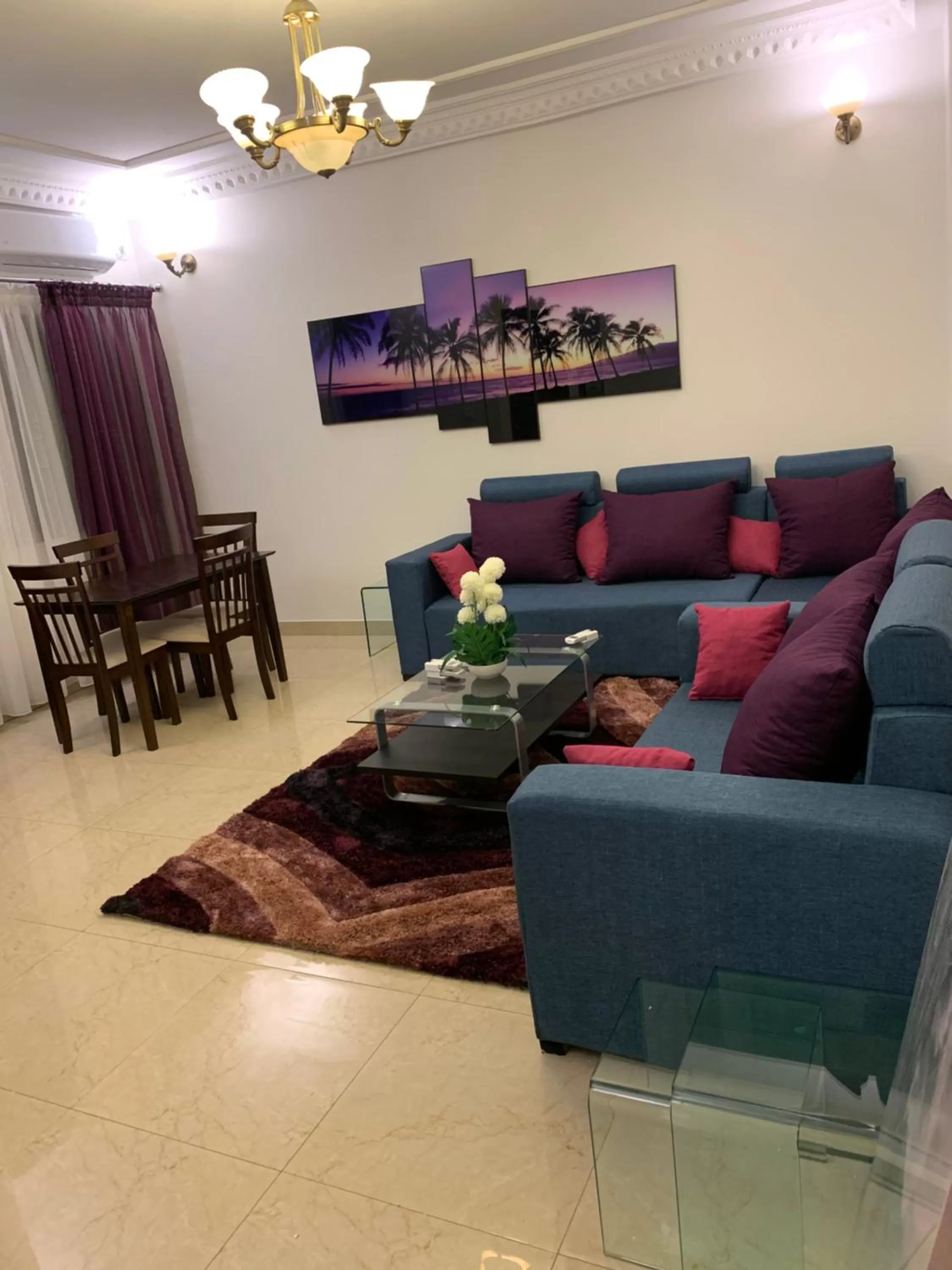 Seating Area in Résidence RoseKane