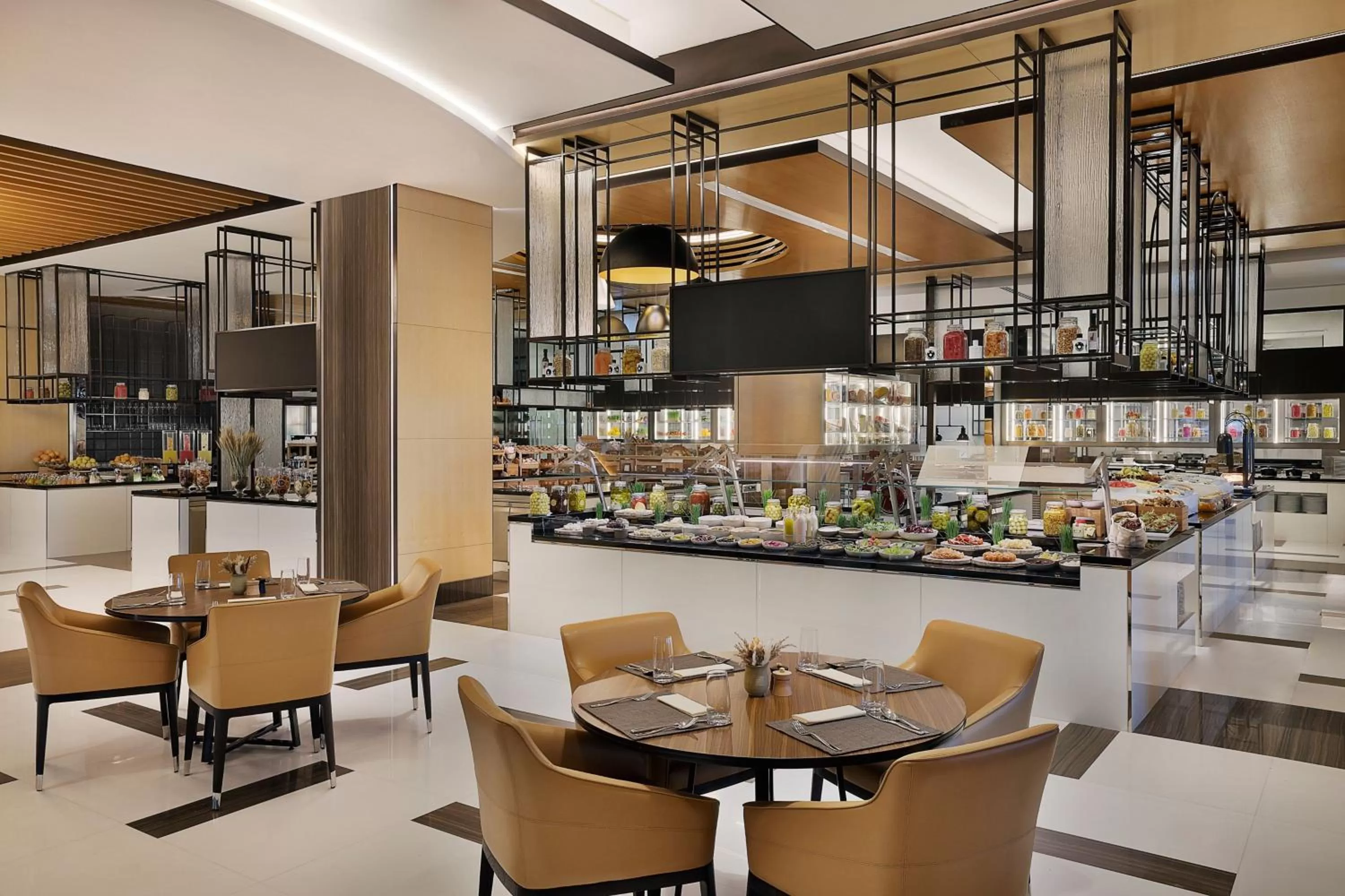 Restaurant/places to eat in Marriott Resort Palm Jumeirah, Dubai