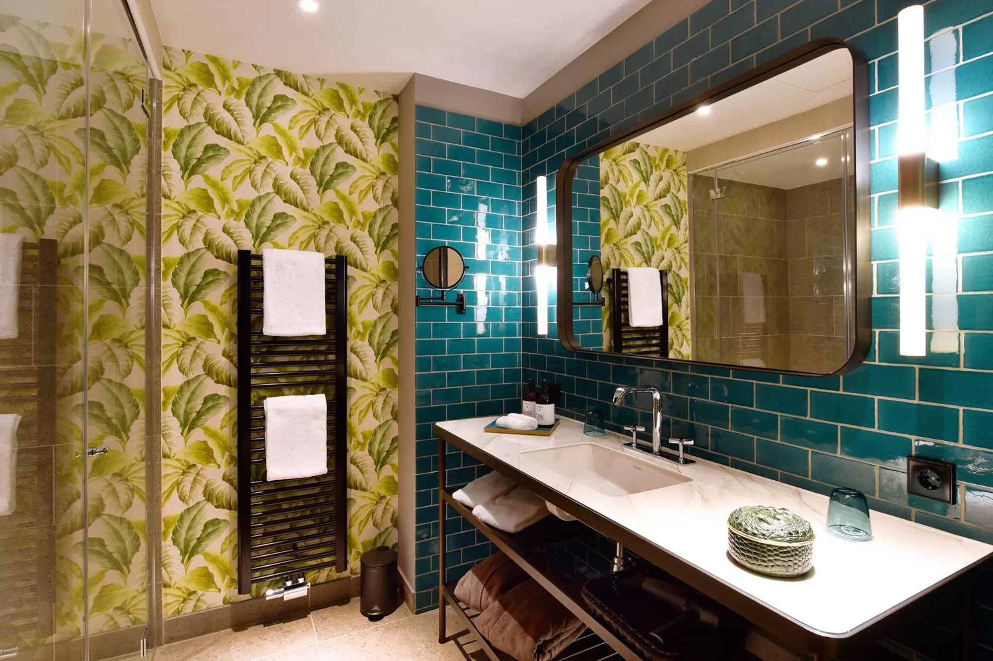 Bathroom in Das James