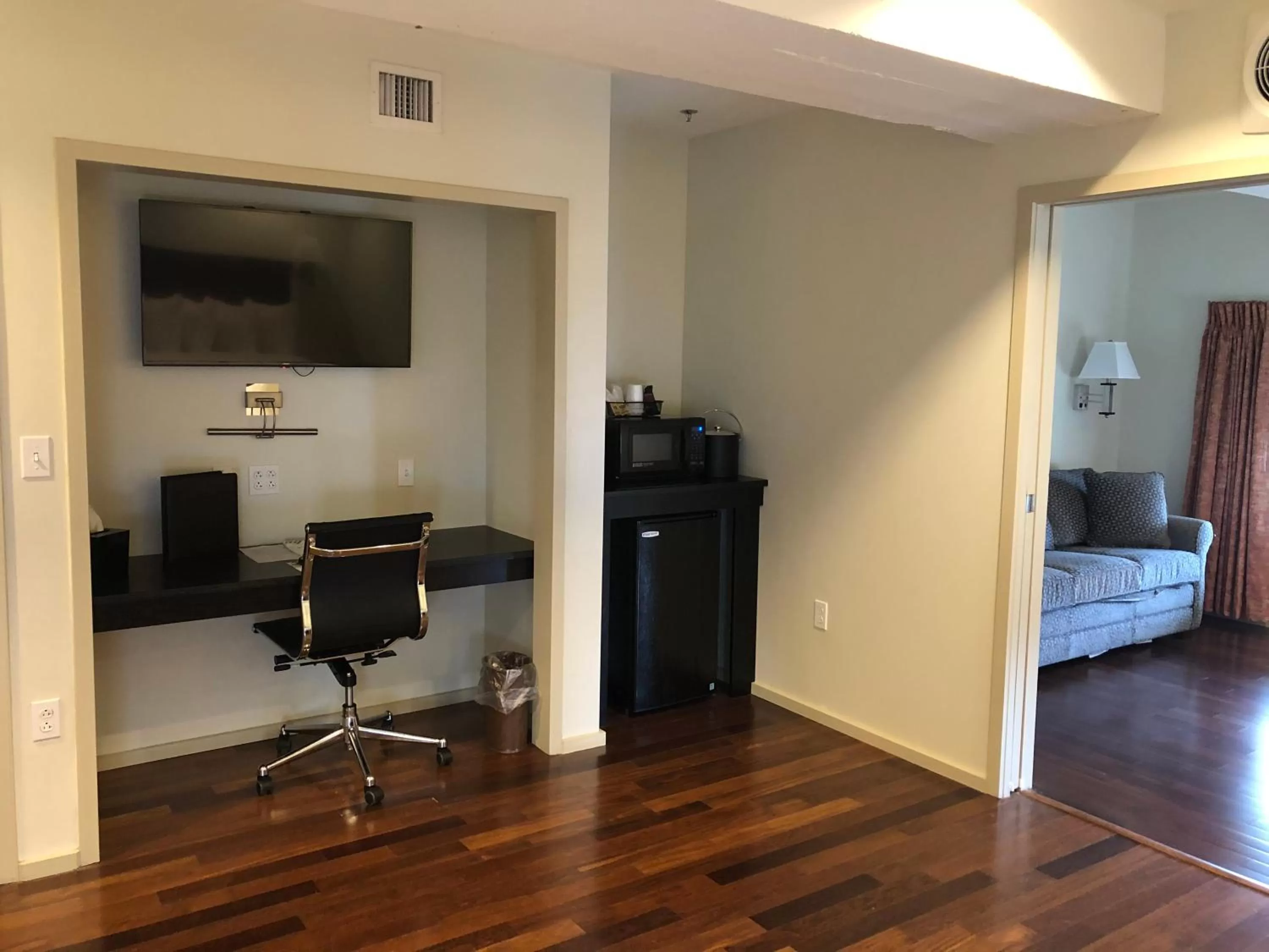 Bedroom in Grand Eastonian Hotel & Suites