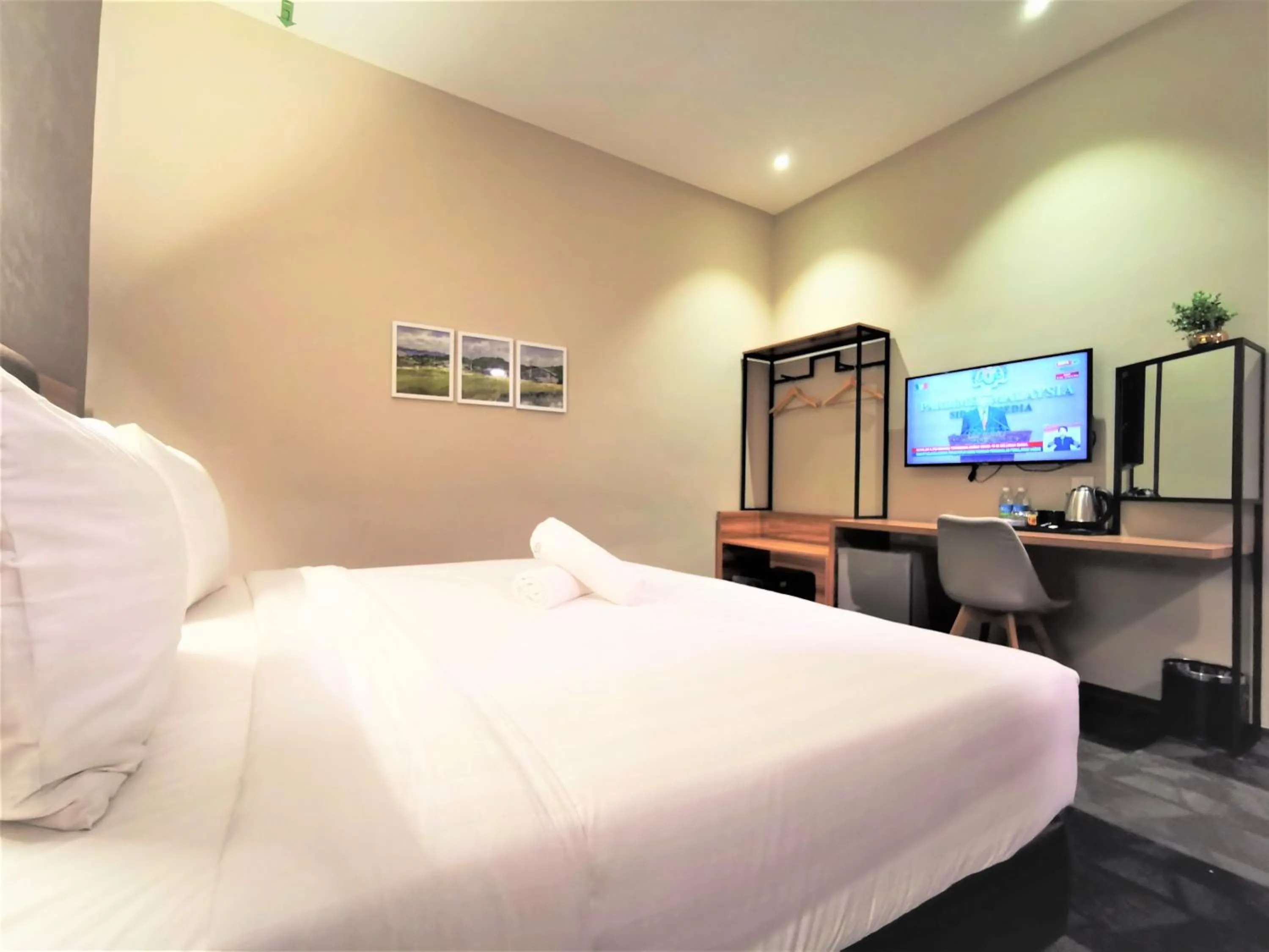 Bed in Prestigo Hotel - Johor Bharu