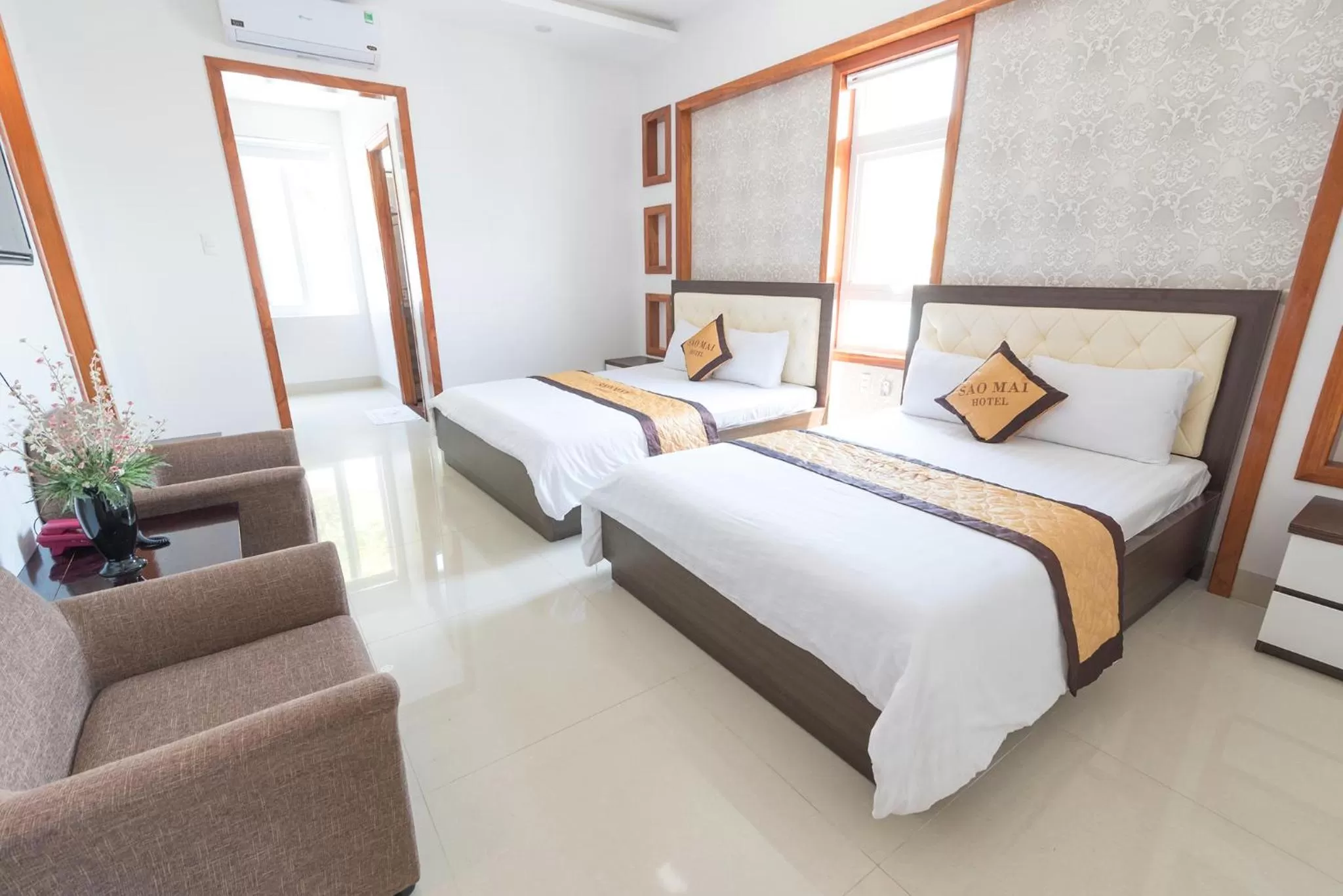 Deluxe Quadruple Room in Sao Mai Hotel & Apartment