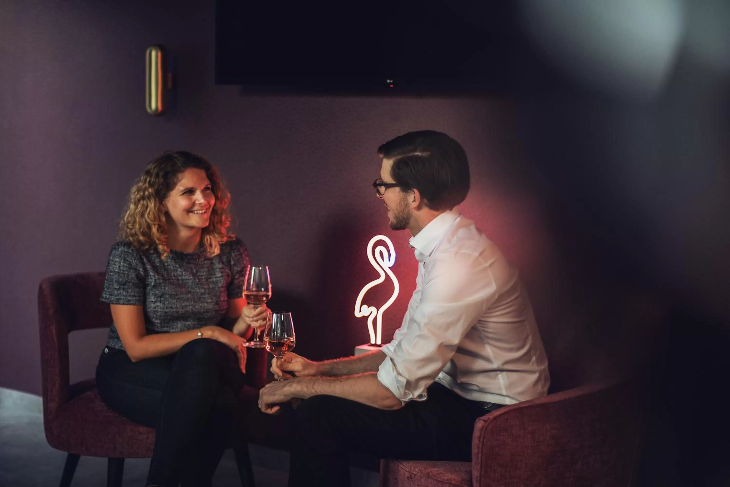 People in Holiday Inn - the niu, Loco Munich North by IHG