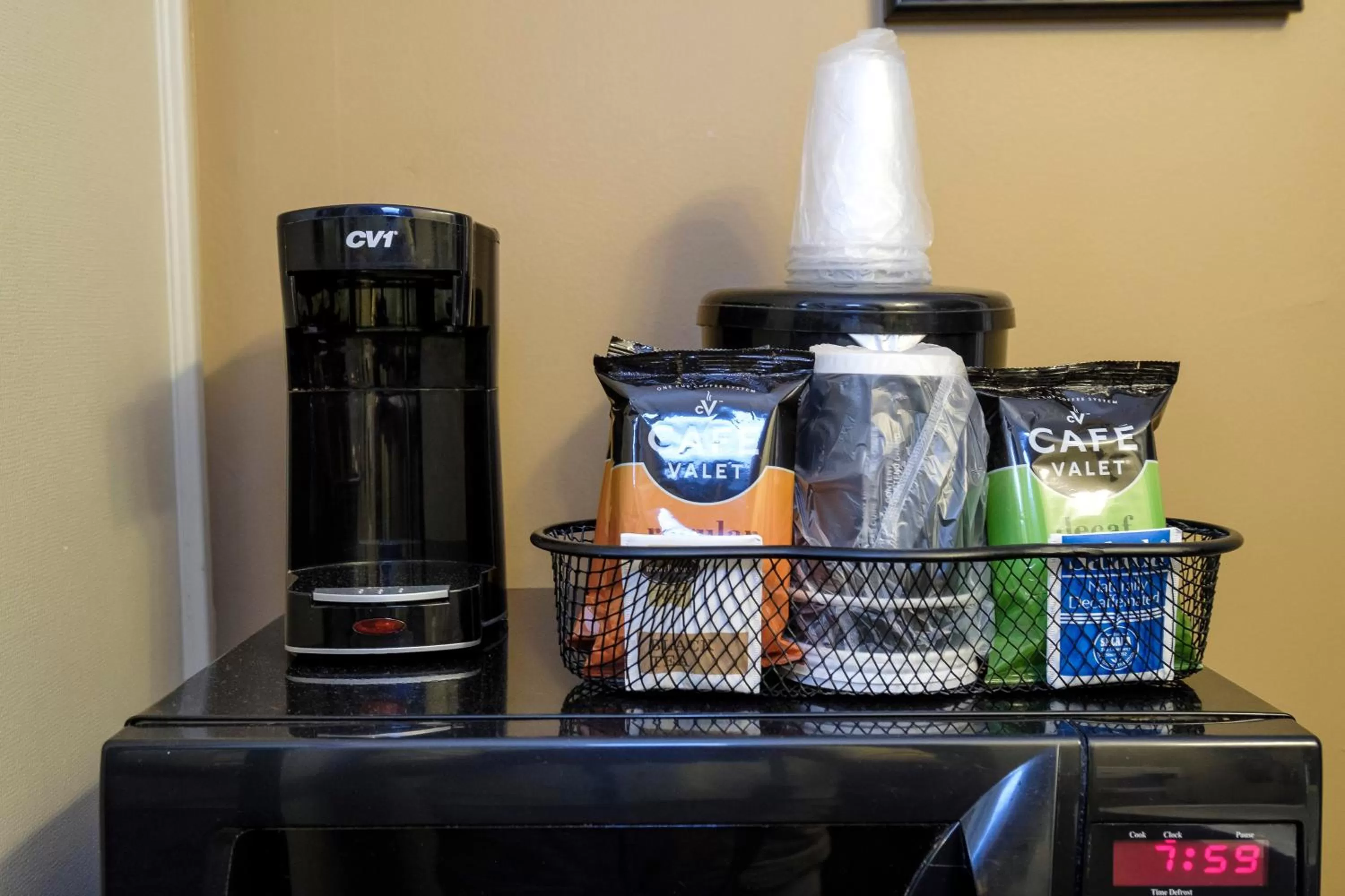 Photo of the whole room in Red Roof Inn and Suites Herkimer