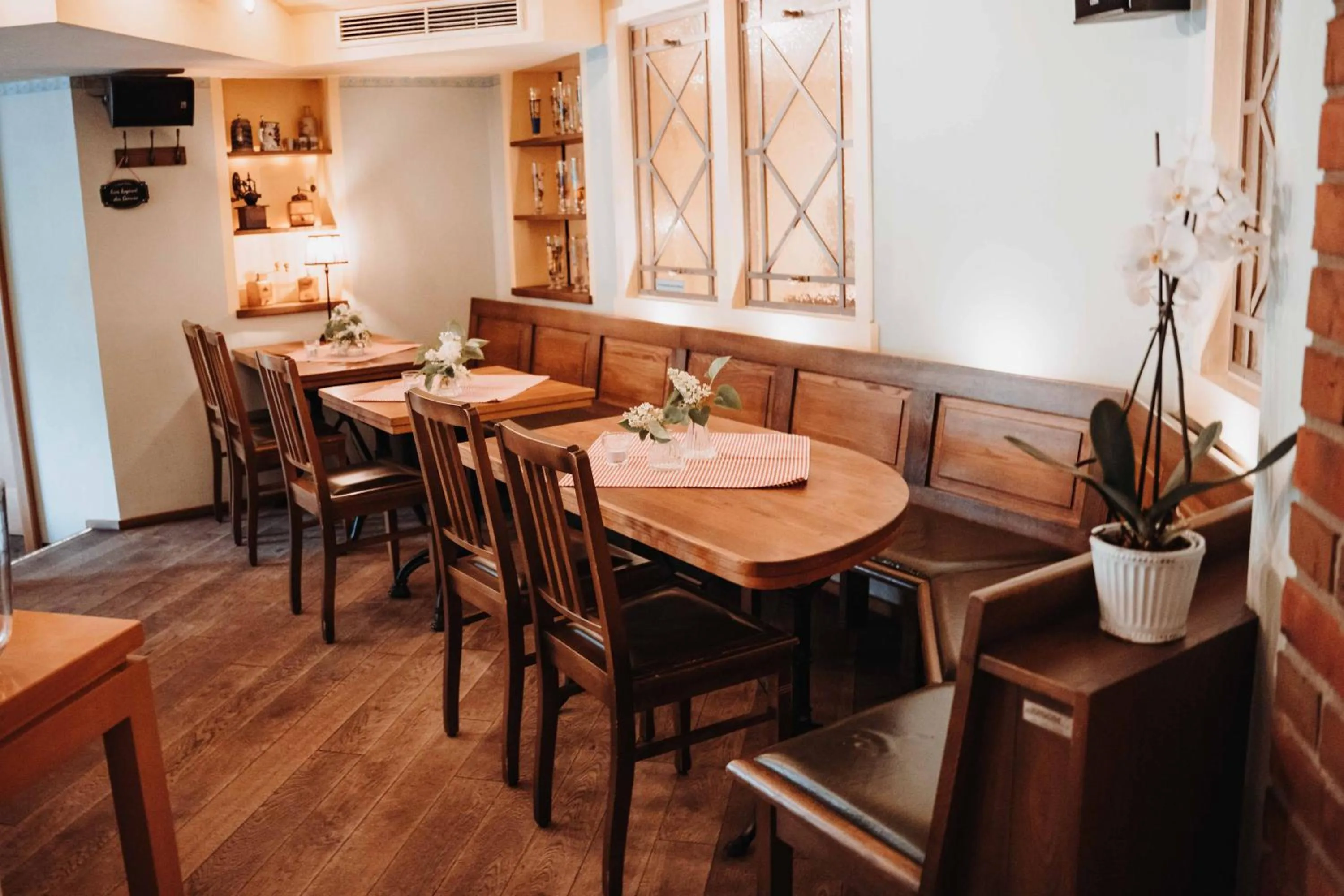 Restaurant/places to eat in Hotel am Wallgraben