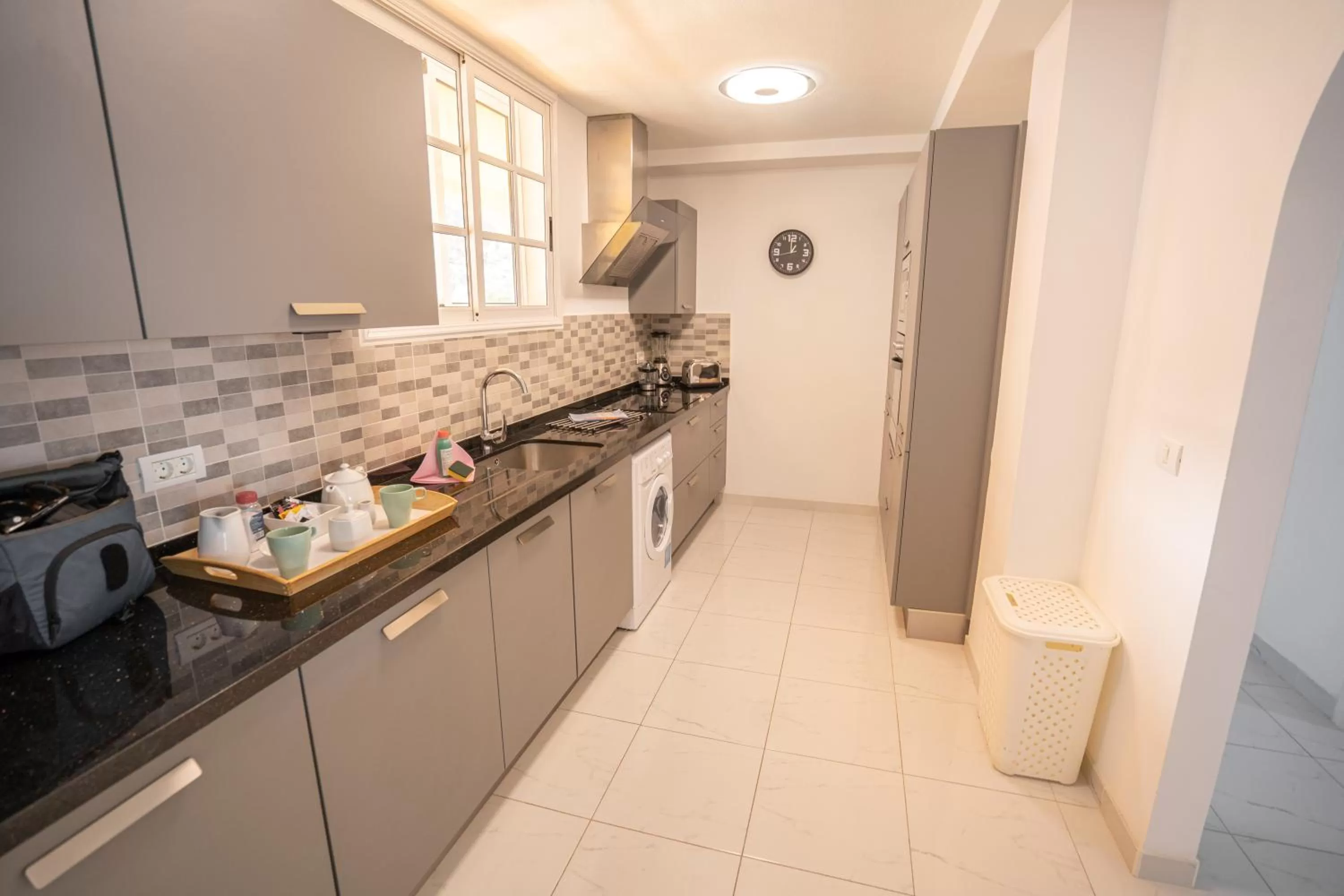 Kitchen or kitchenette in El Marques Palace by Intercorp Group