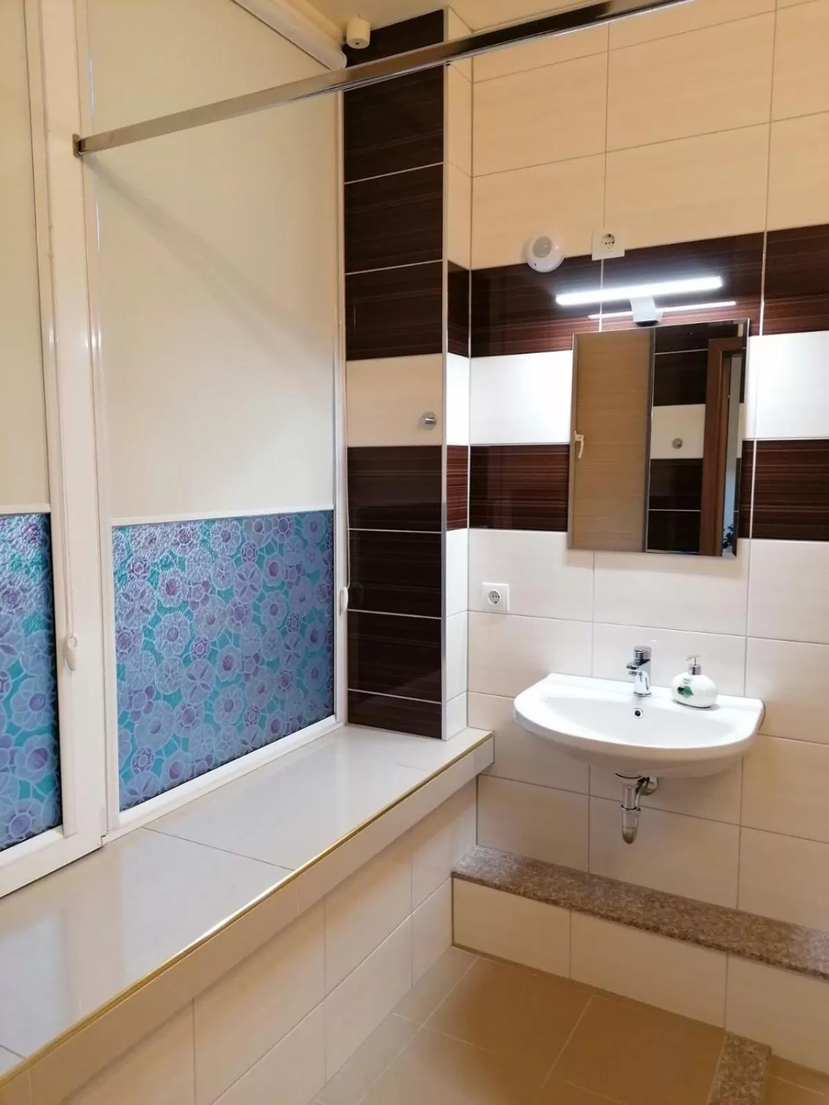 Bathroom in Hotel Lago Peshtera