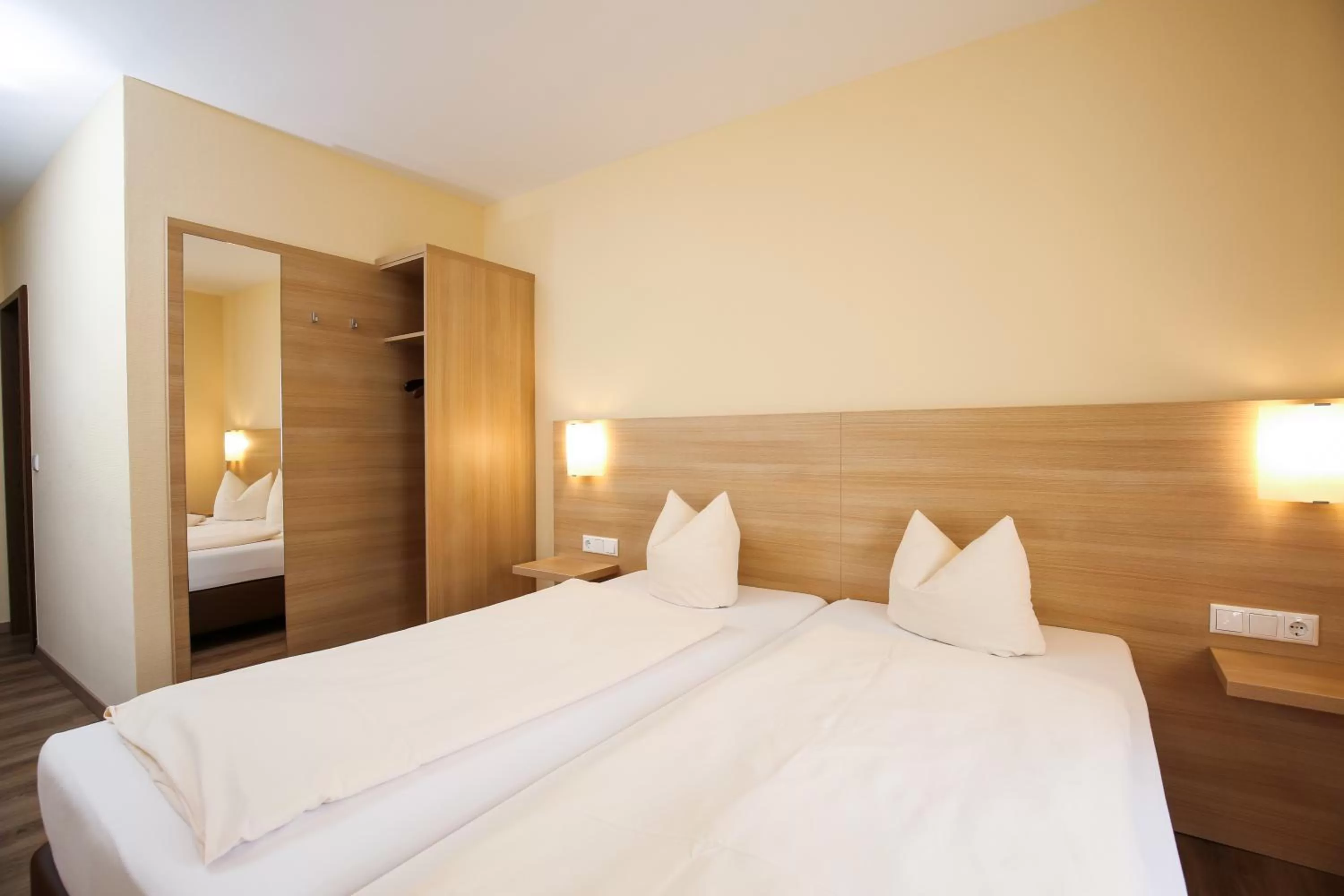 Photo of the whole room, Bed in Hotel-Restaurant Stern