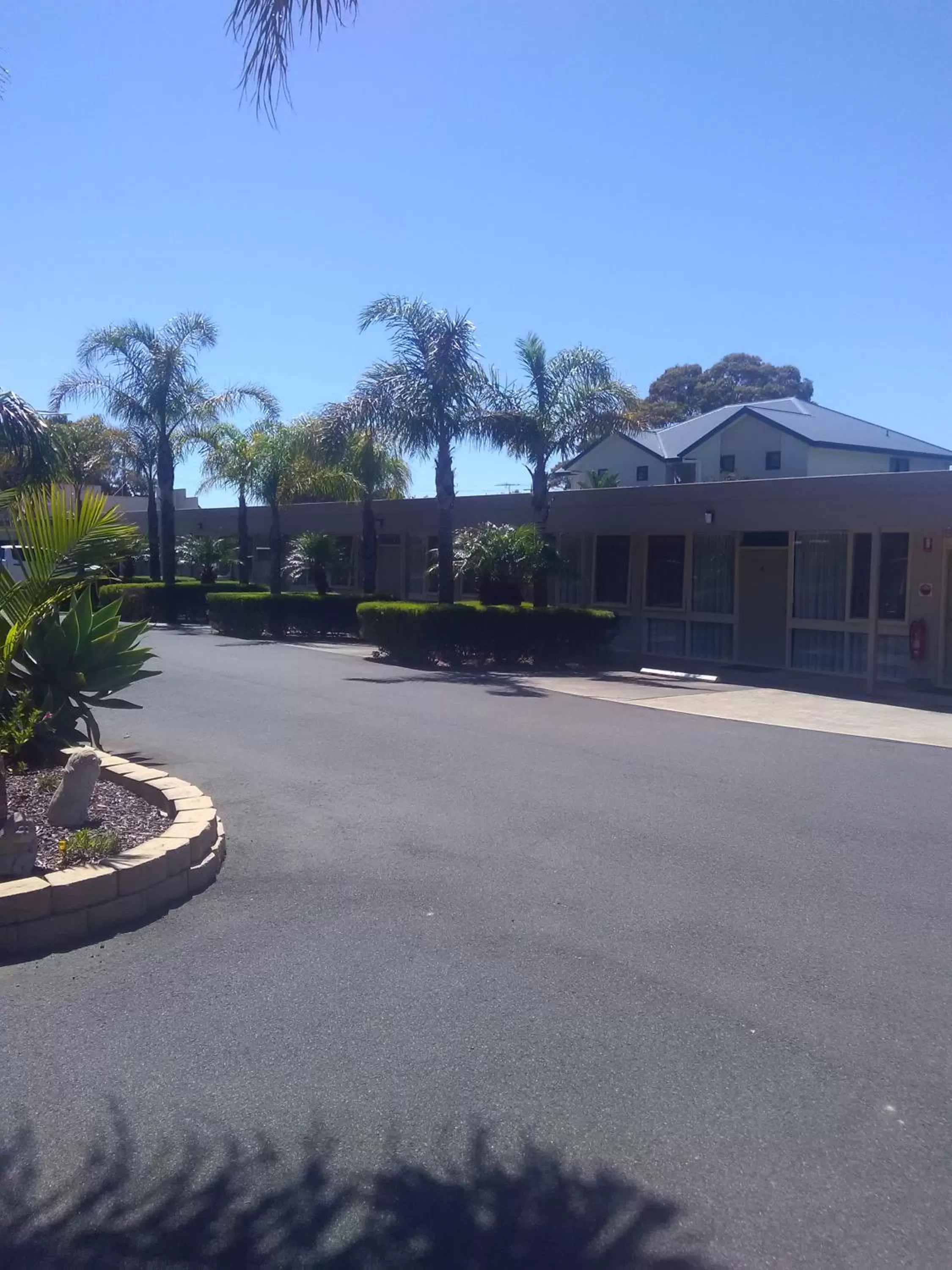 Property building in Seahorse Motel Cowes