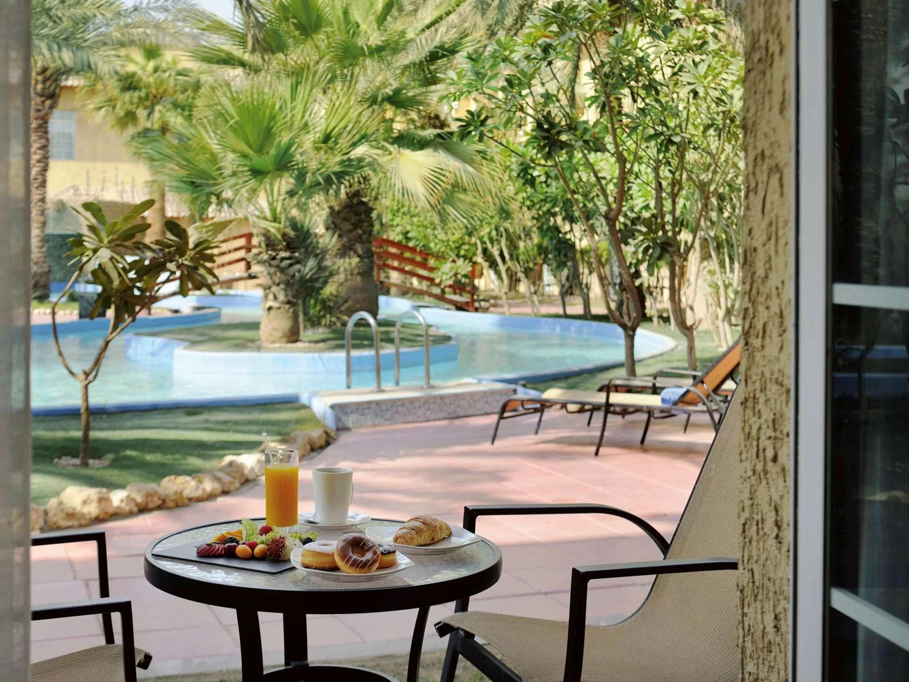 Photo of the whole room in Mövenpick Hotel Kuwait