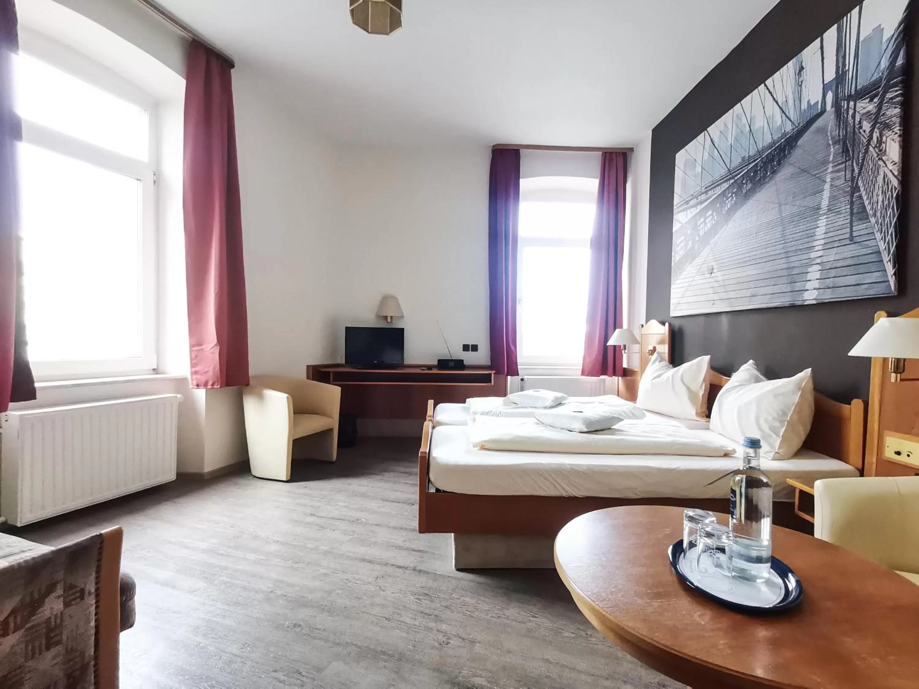 Bed in Hotel Kitzinger Hof an der B8