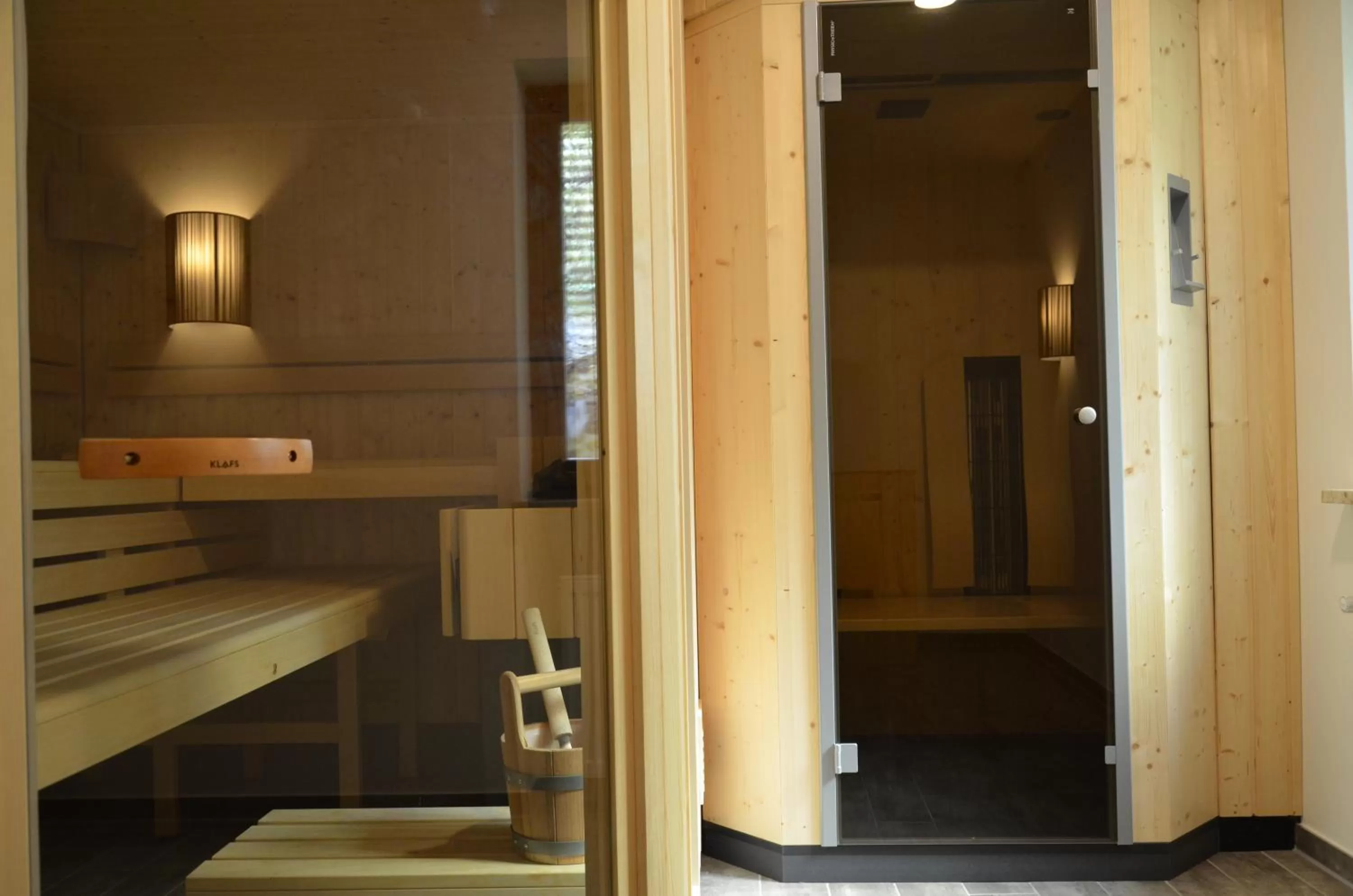 Sauna, Bunk Bed in Hotel Cafe Fuggerhof