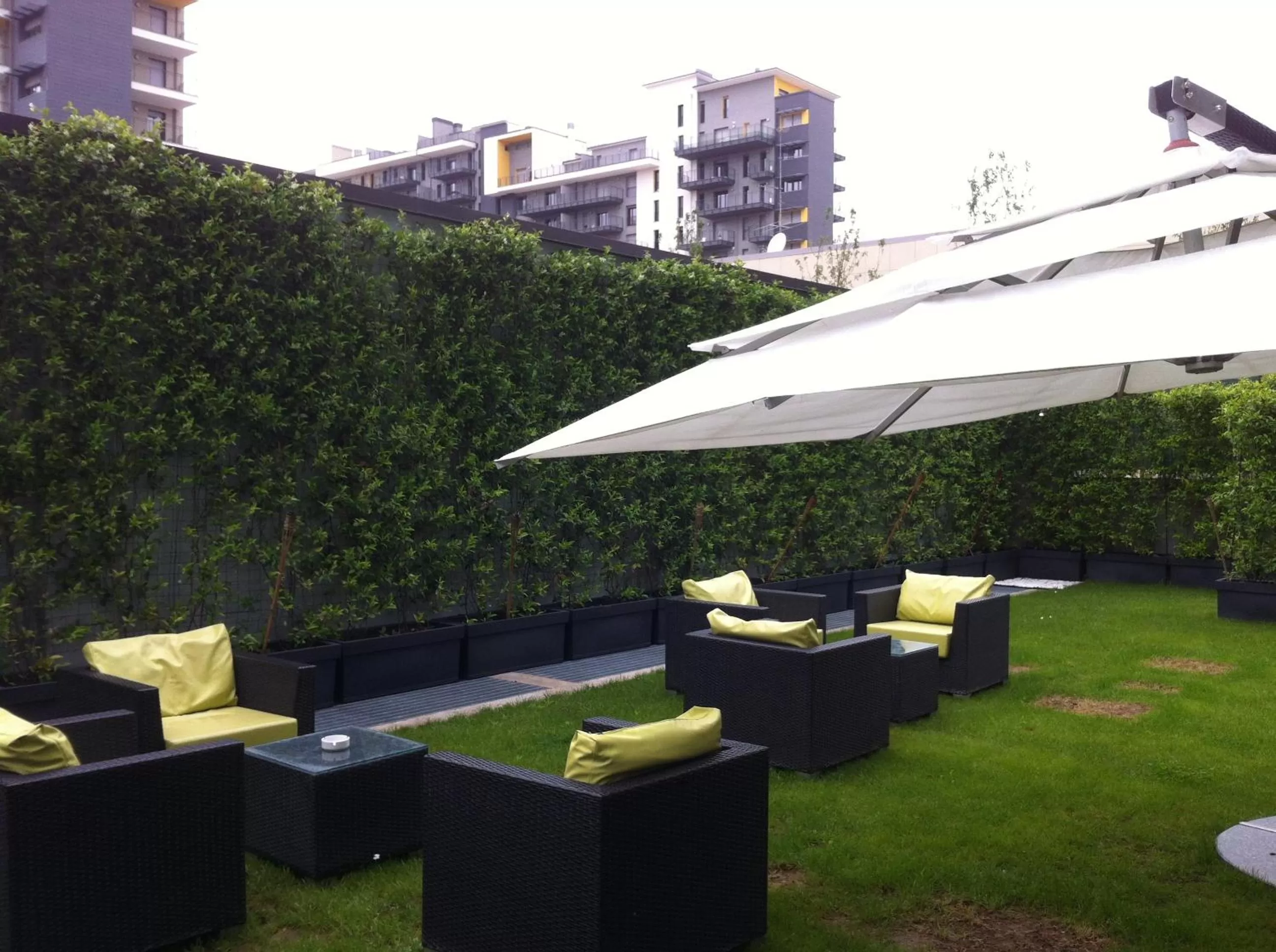 Garden in Acca Palace AA Hotels