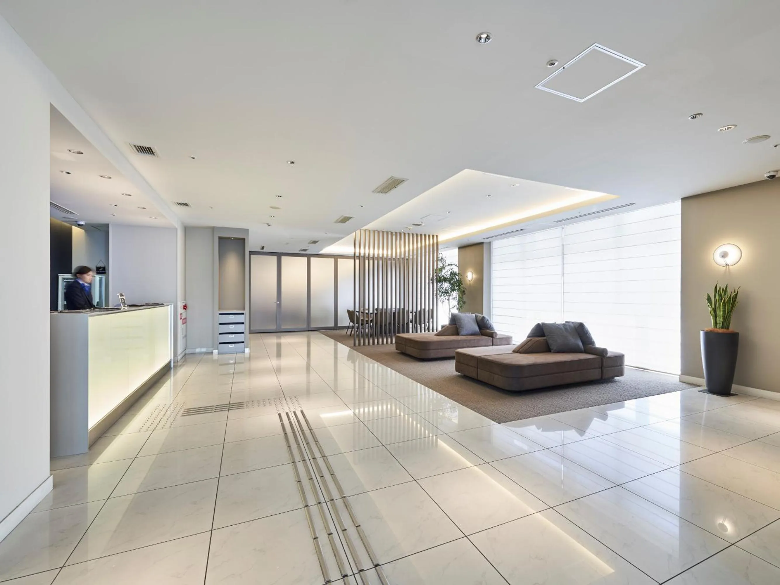 Lobby or reception in HOTEL MYSTAYS Shimizu