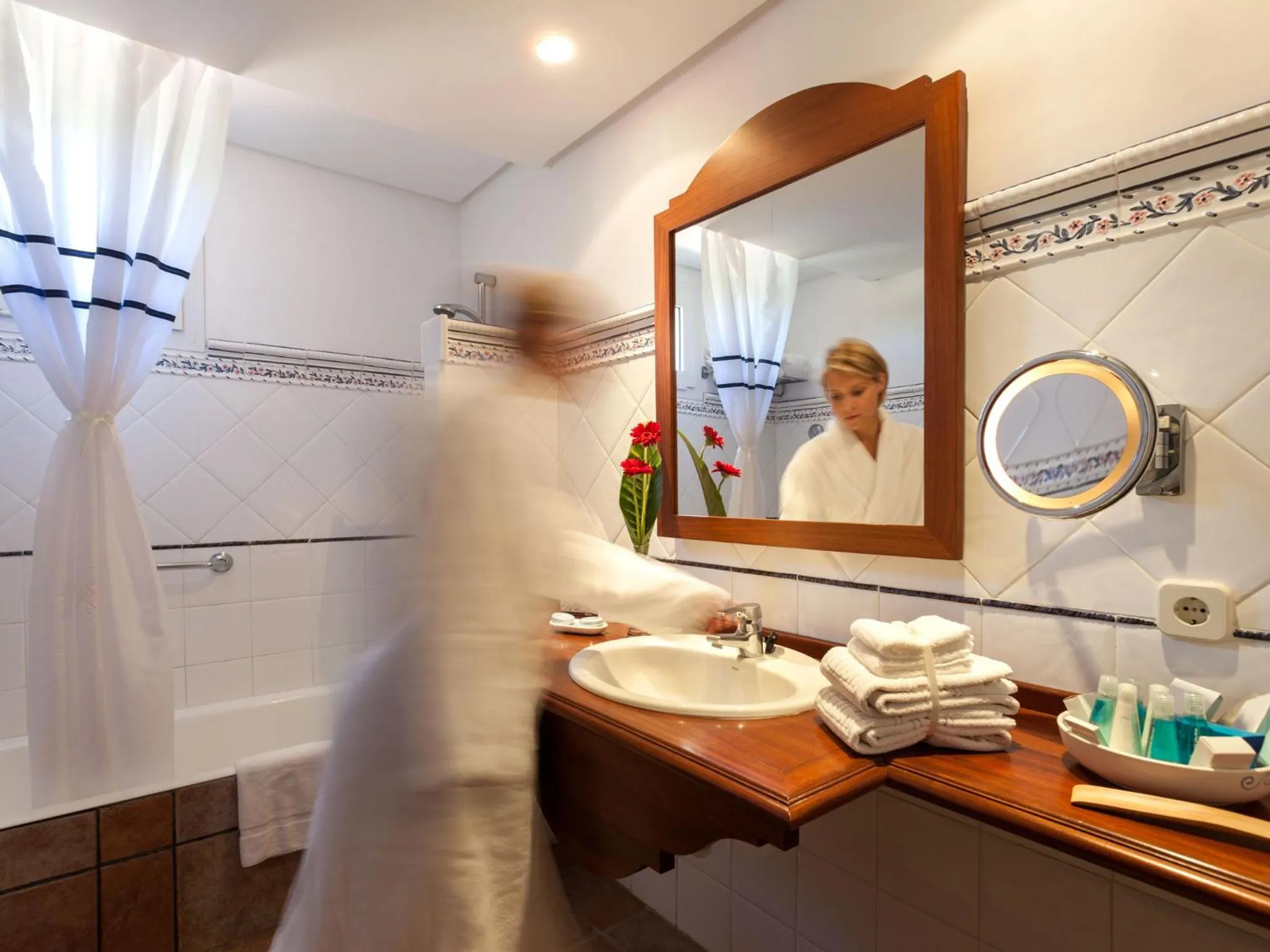 Lobby or reception in Hotel Cala Sant Vicenç - Adults Only