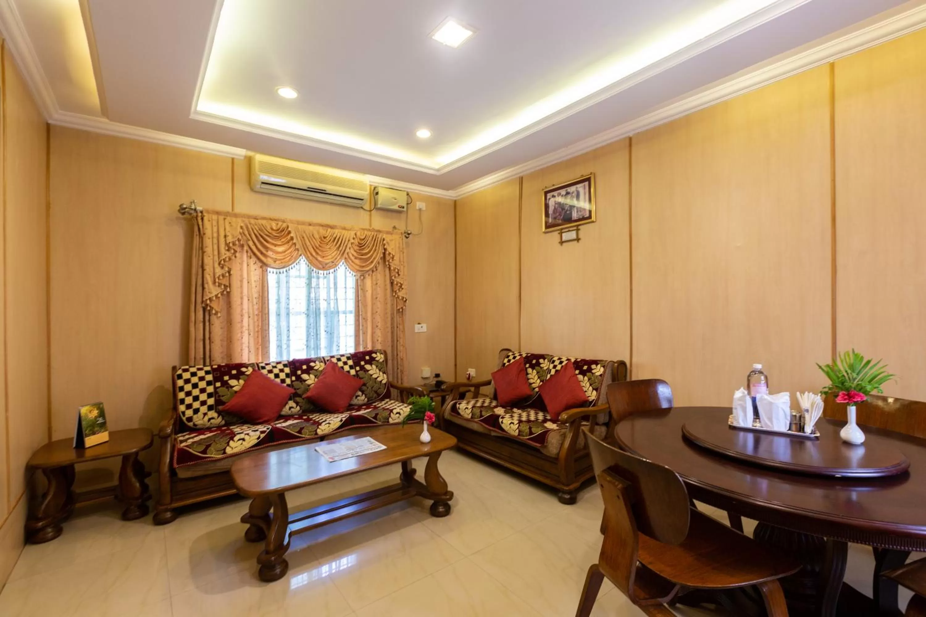 Seating Area in KSTDC Hotel Mayura Bhuvaneshwari Kamalapur