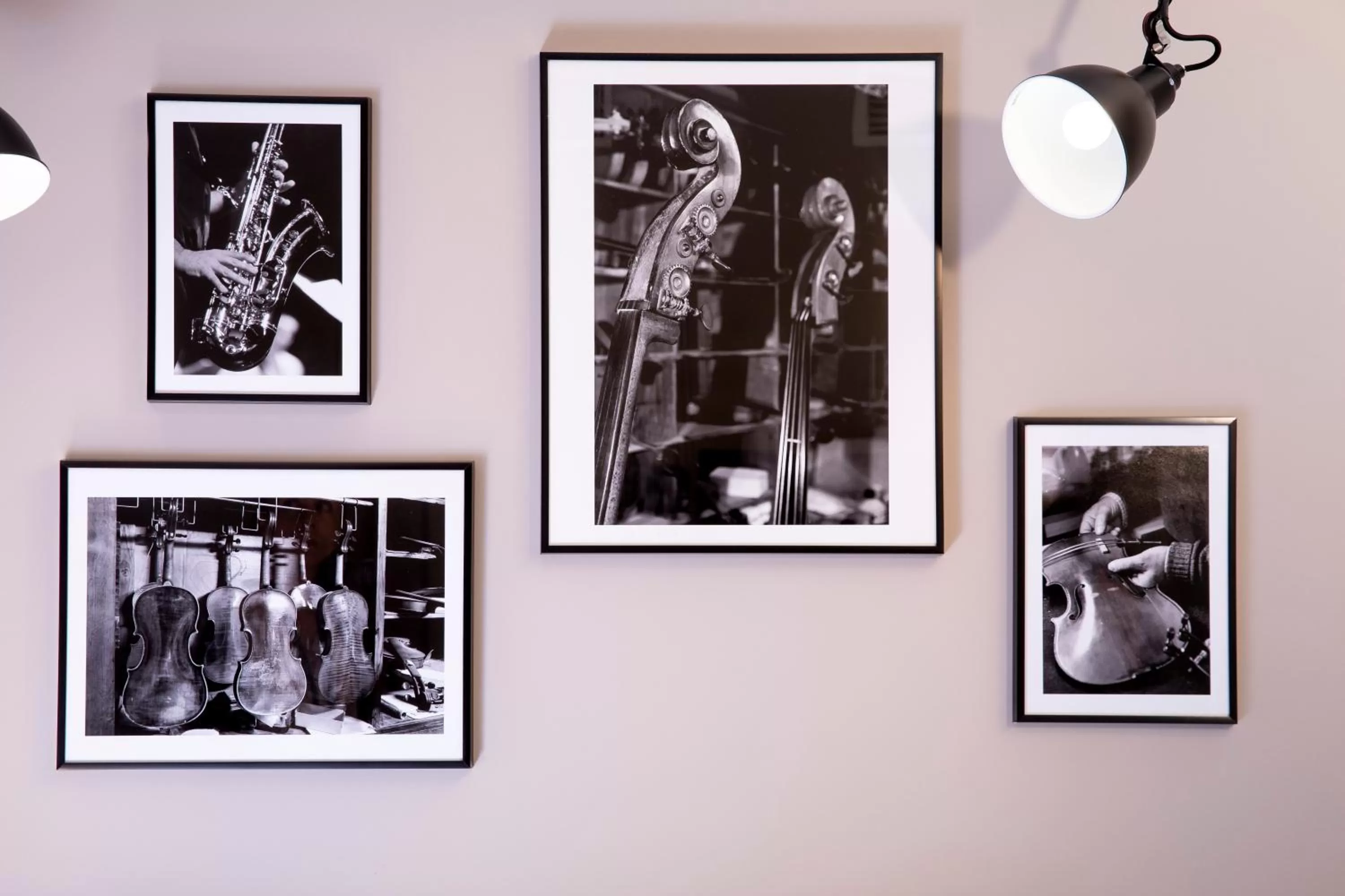 Decorative detail in Hôtel Hélios Opéra