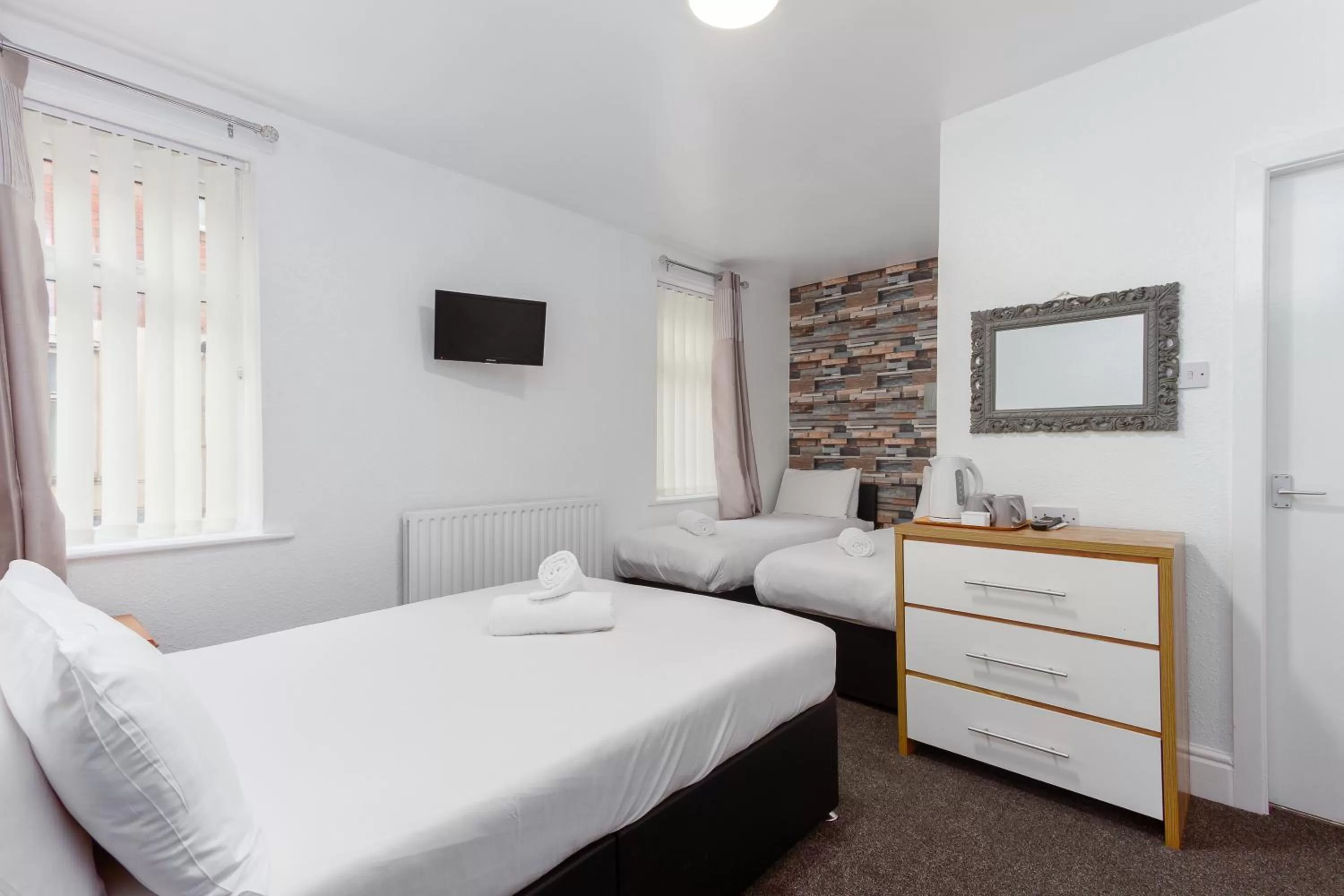 Bedroom, Bed in The Sandringham Court Hotel & Sports Bar-Groups Welcome here-High Speed Wi-Fi