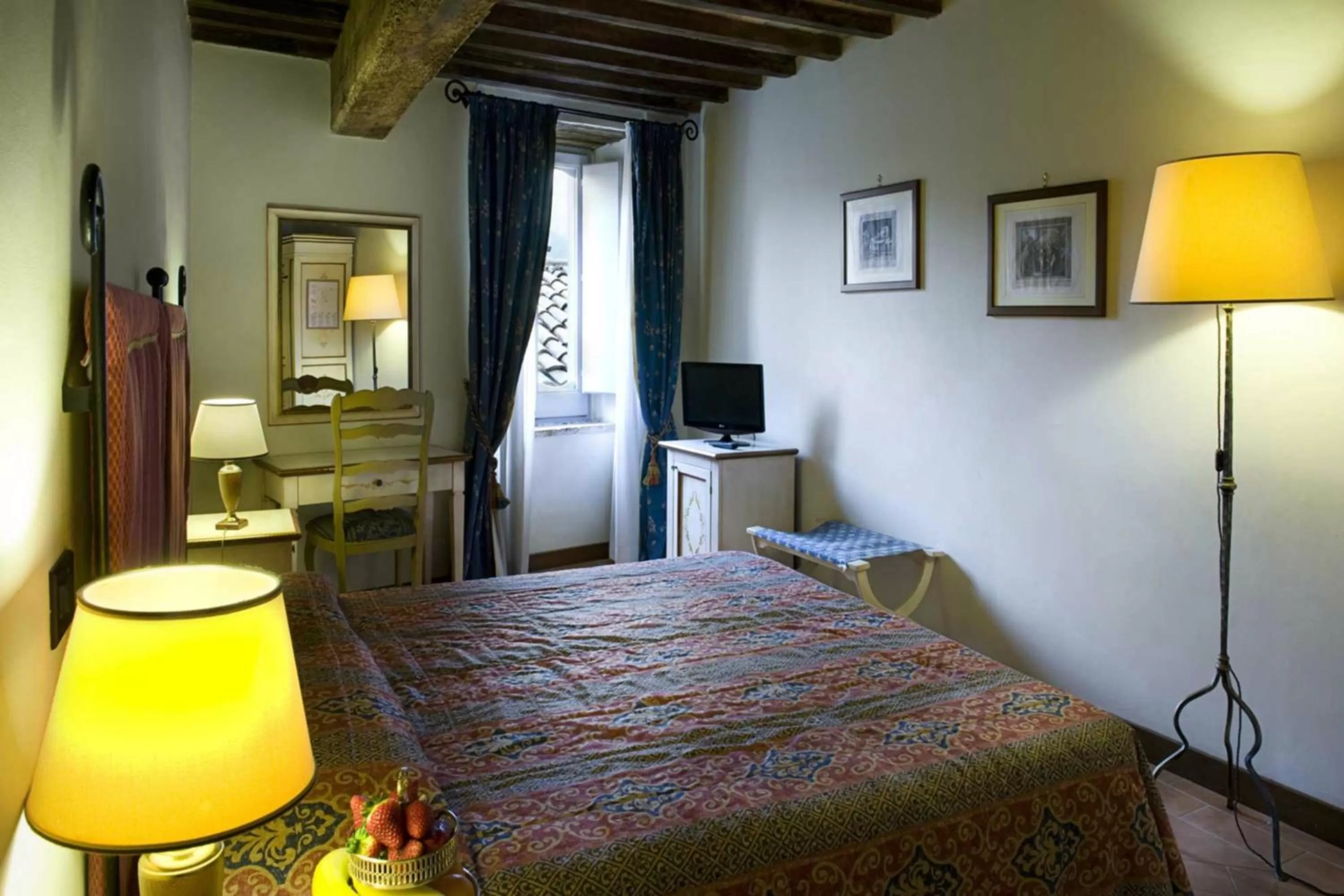 Photo of the whole room, Bed in Antica Dimora alla Rocca