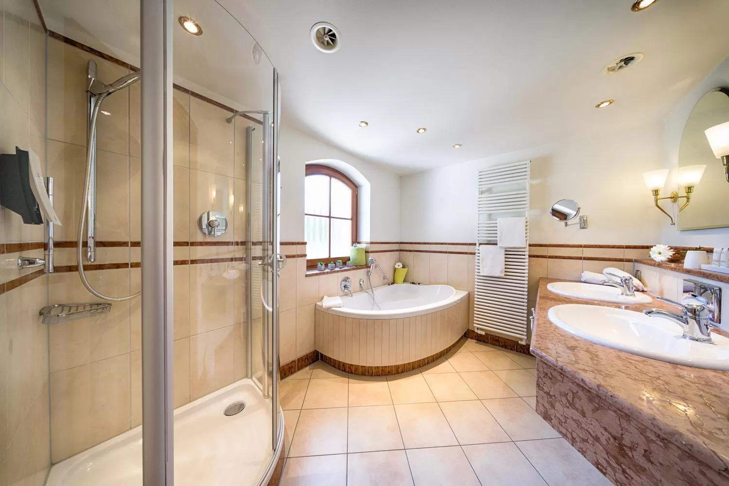 Bathroom in Ringhotel Mönch`s Waldhotel