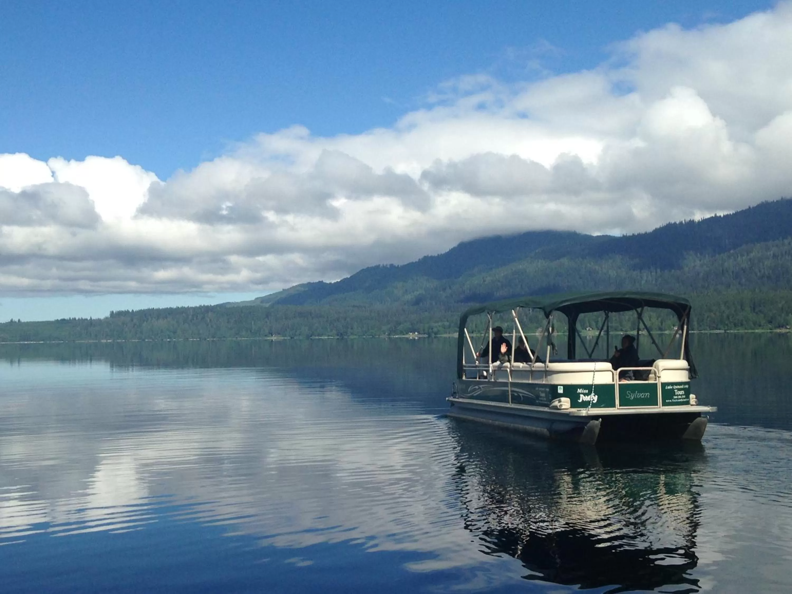 Lake view in Lake Quinault Lodge