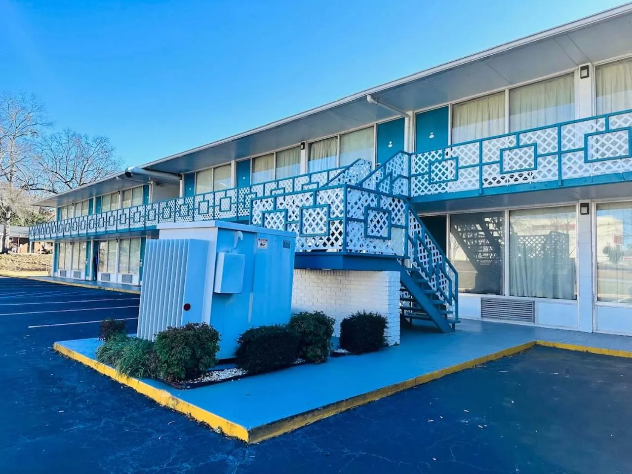 Property Building in American Inn