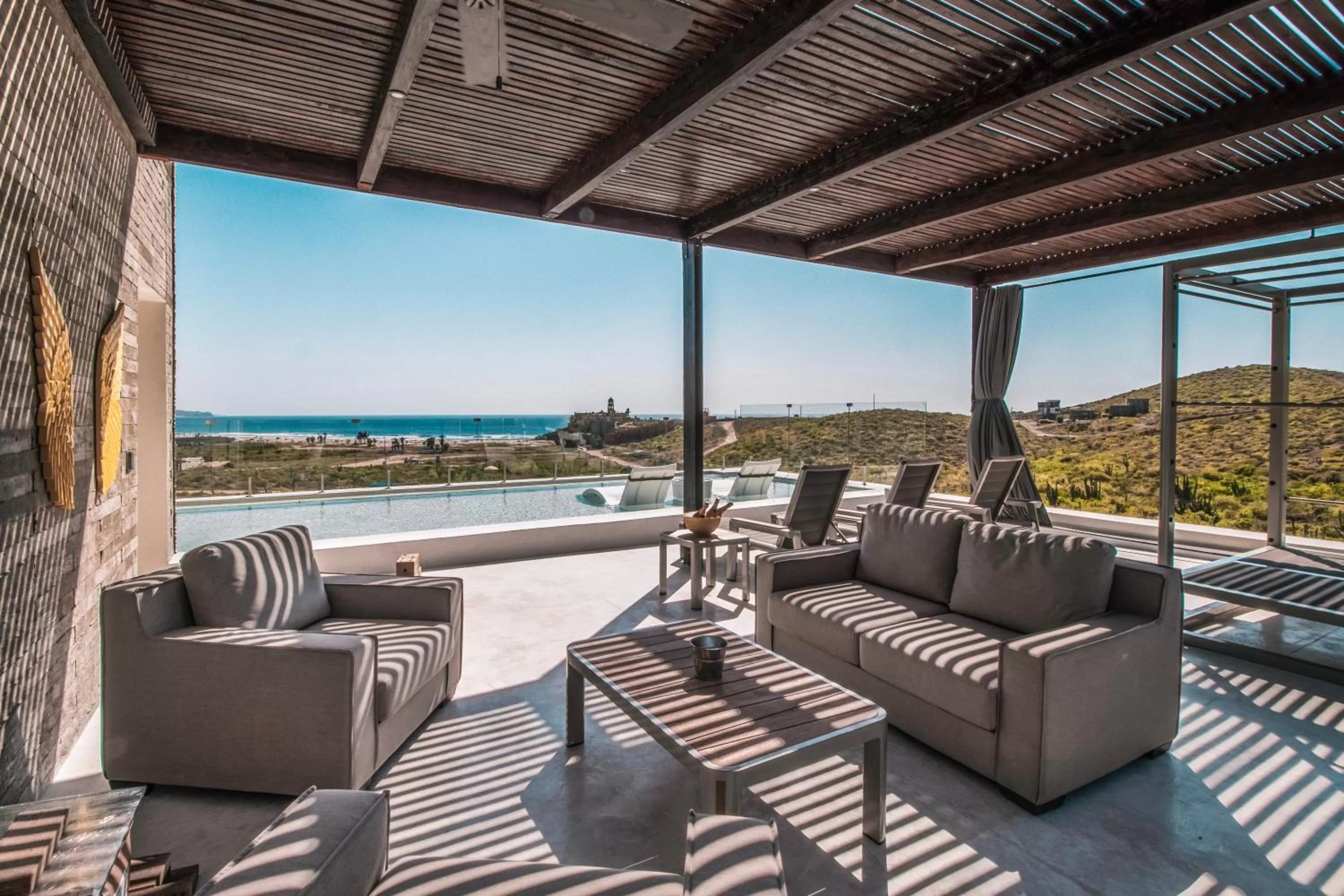 Balcony/Terrace in Cerritos Surf Residences