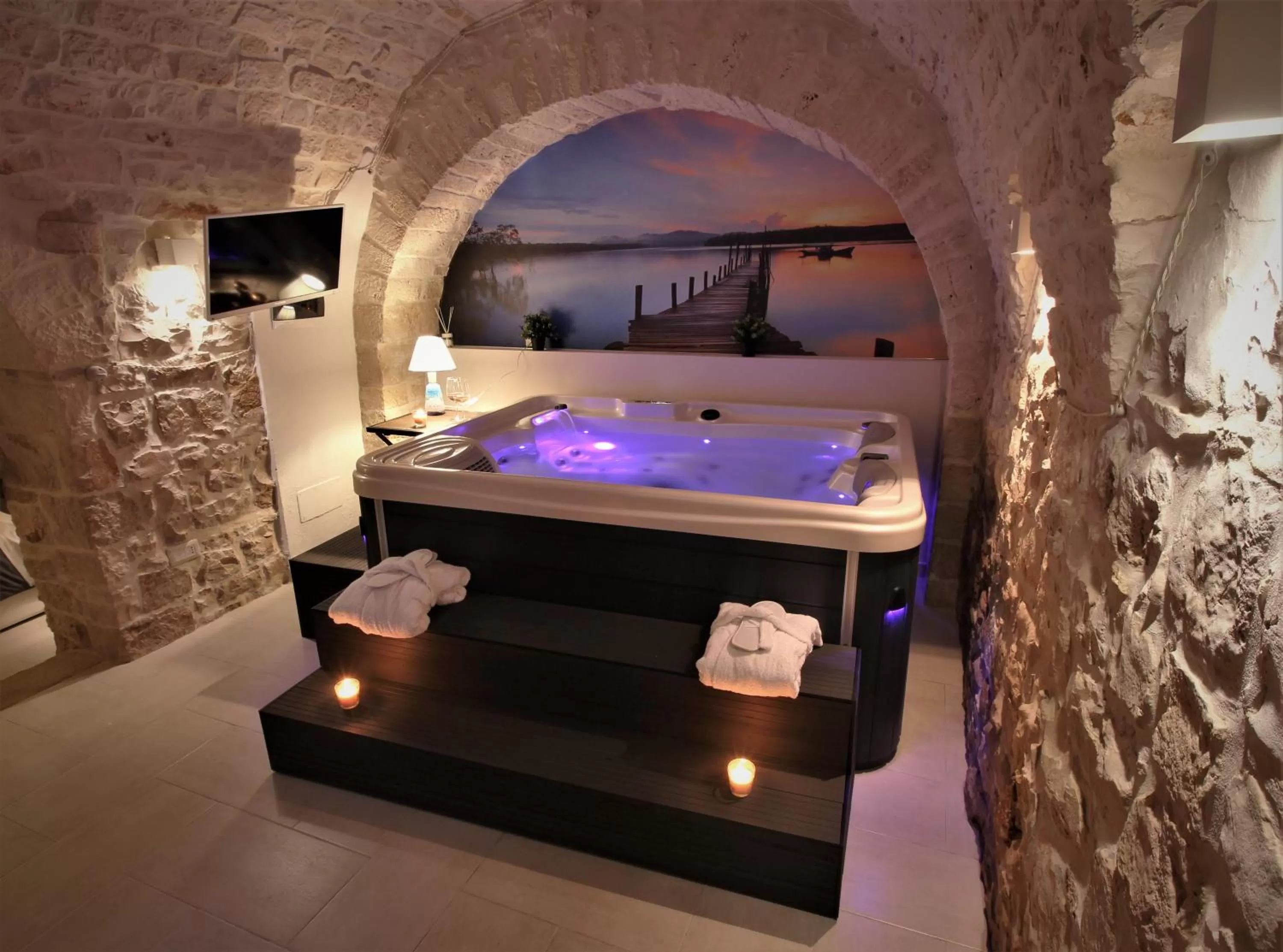 Pool view in Albergo Diffuso Dimora Rossi B&B